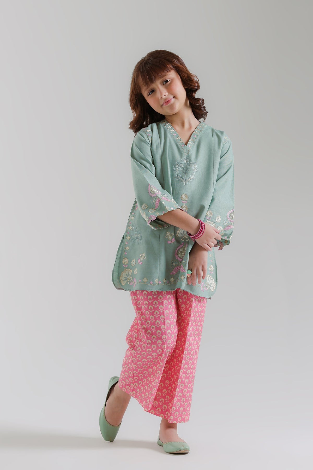 EMBROIDERED SUIT (E1864-402-718 E1864-302-718)