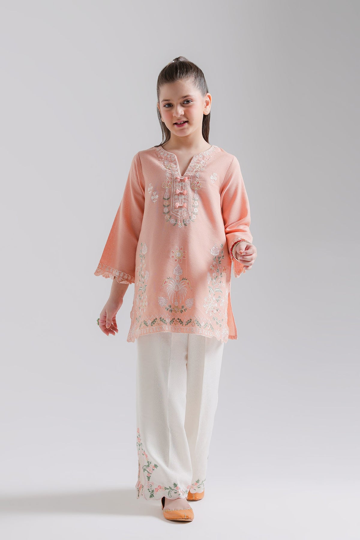 EMBROIDERED SUIT (E1896-402-315 E1896-302-315)