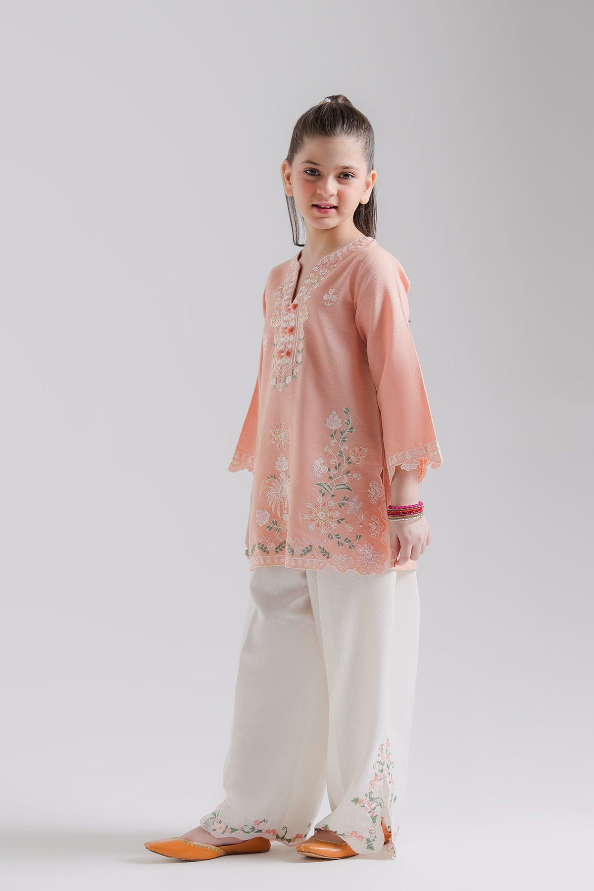 EMBROIDERED SUIT (E1896-402-315 E1896-302-315)
