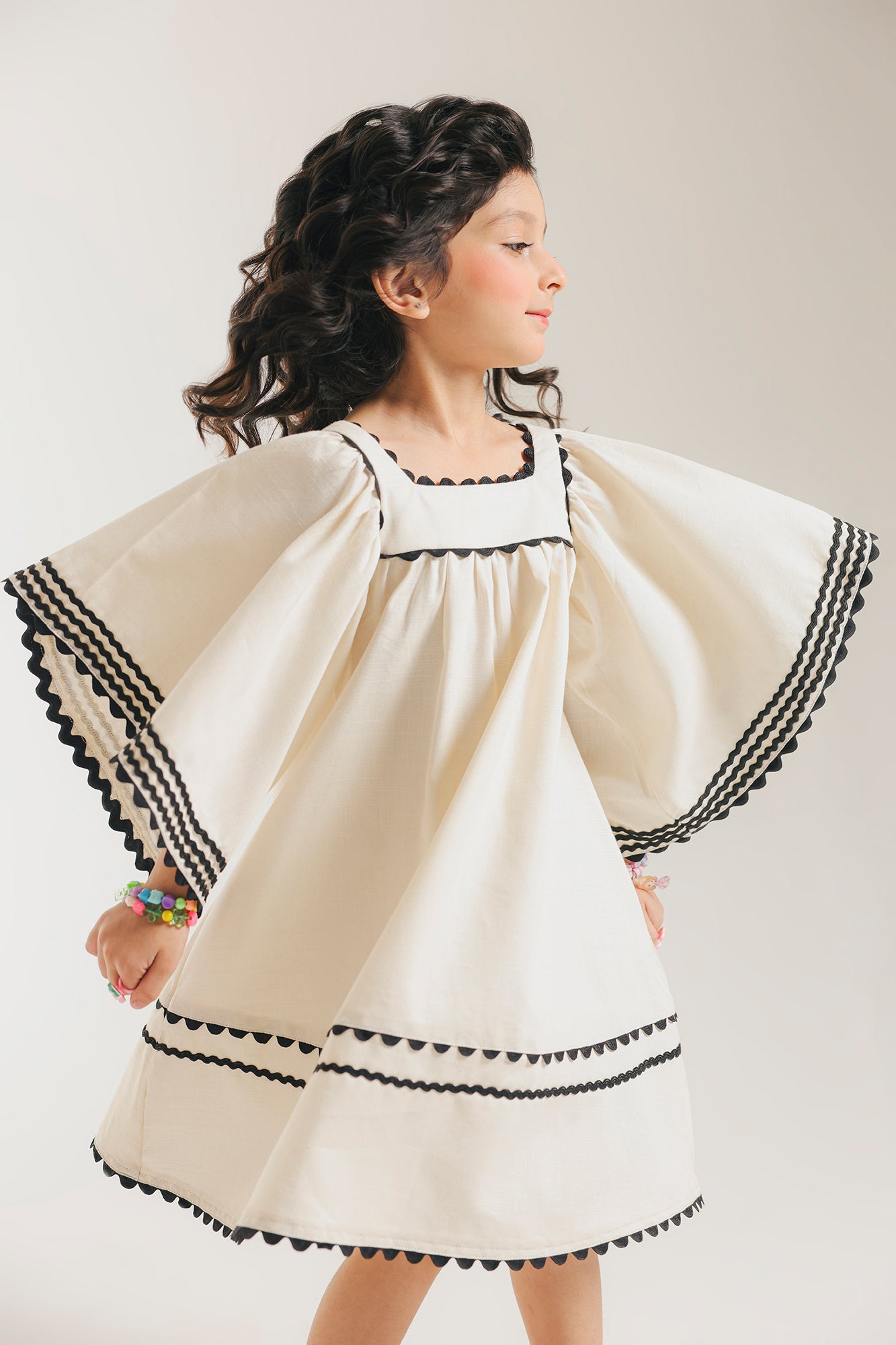 https://cdn.shopify.com/s/files/1/2290/7917/files/E1952-301-002_4.jpg?v=1760955110