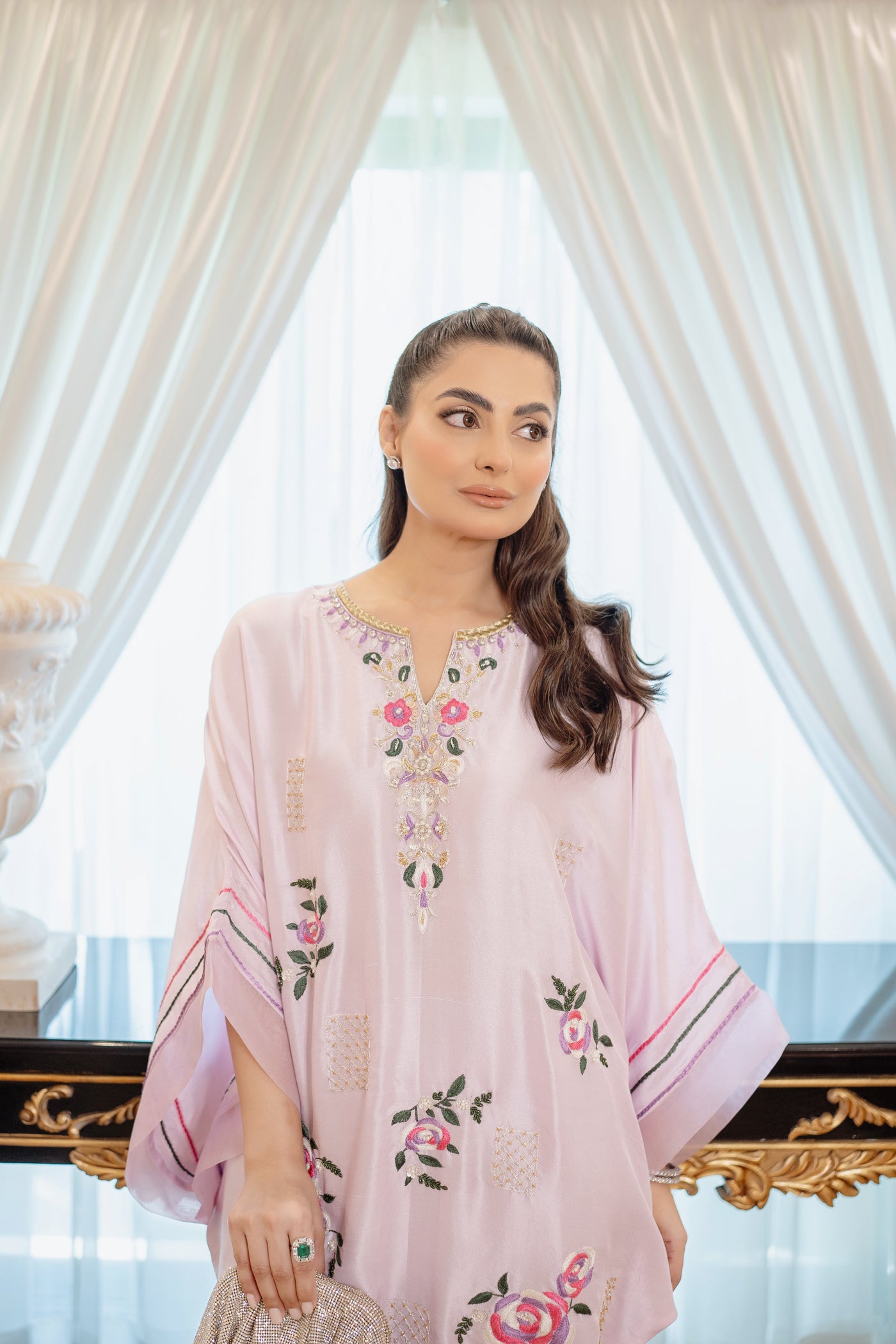 https://cdn.shopify.com/s/files/1/0793/0439/2987/files/E1F17916-B5FD-47CC-9E54-66152251BDD6.jpg?v=1712704282