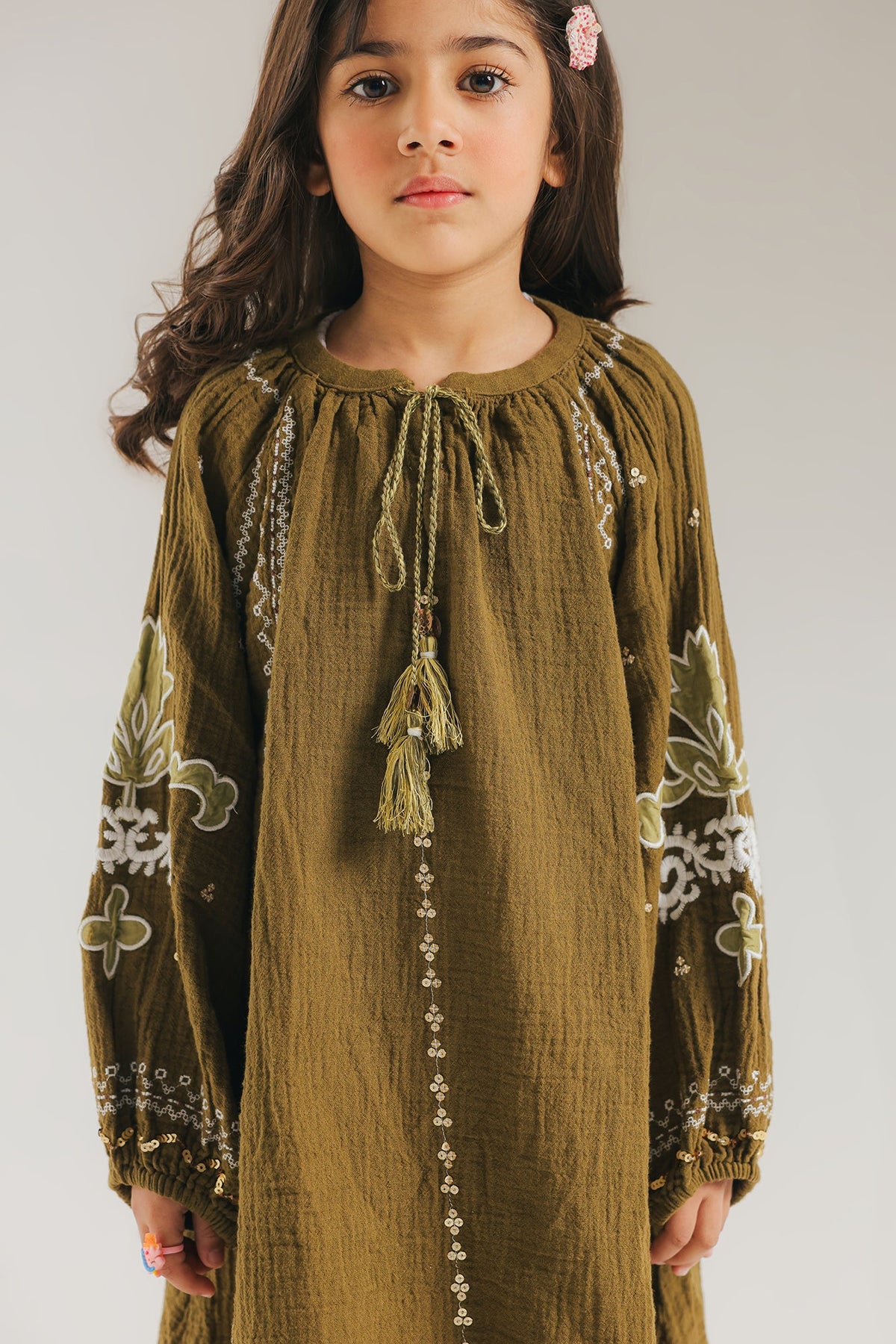 DRESS (E2001/401/113)