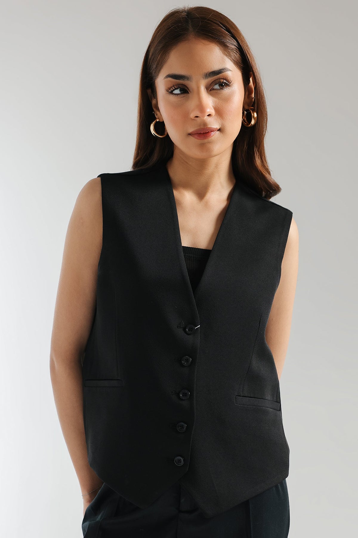 VEST (E2049/108/901)