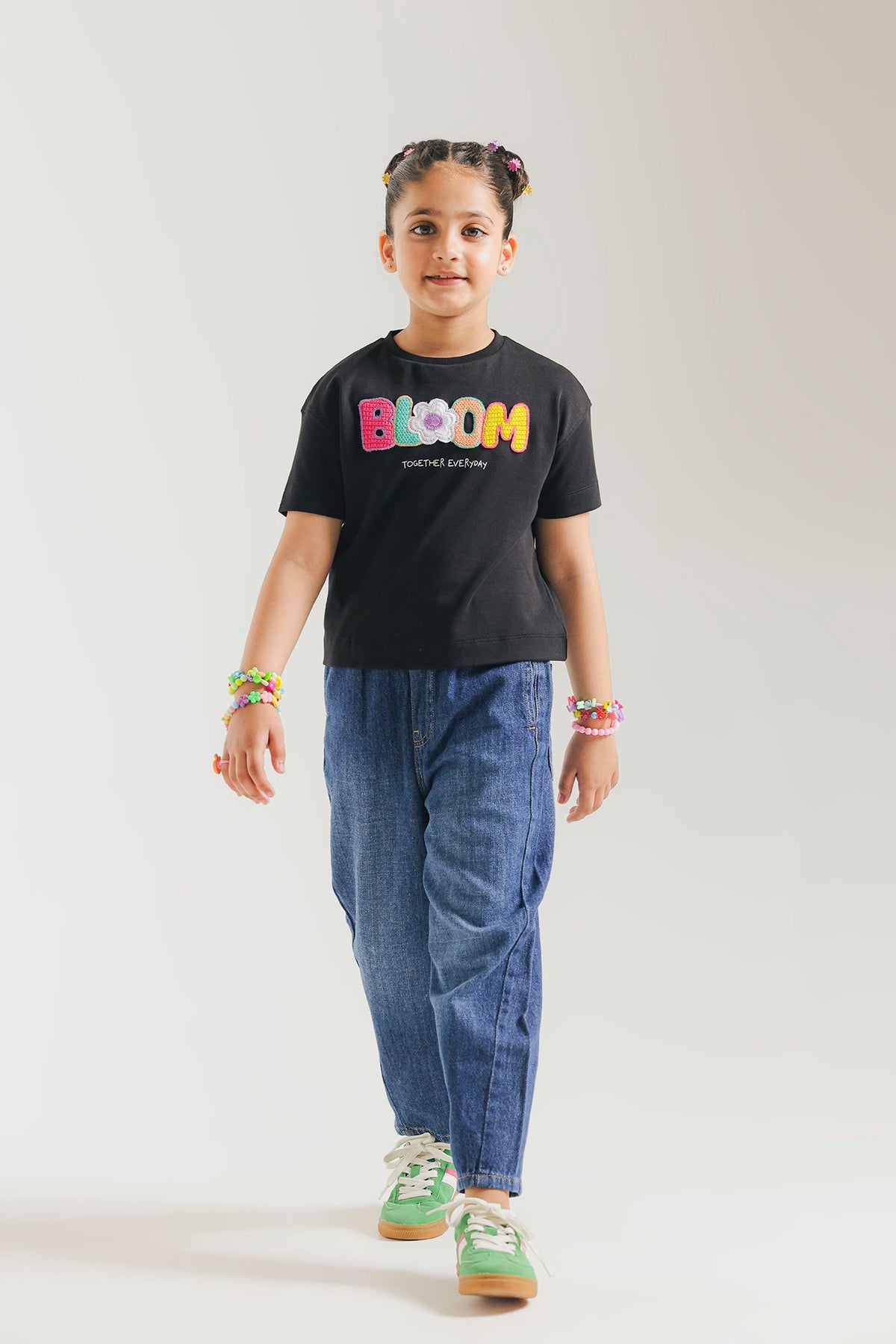 JEANS (E2051/401/622)