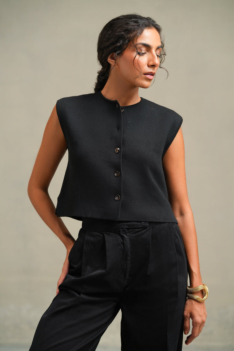 Sleeveless Sweater (E2067/108/902)