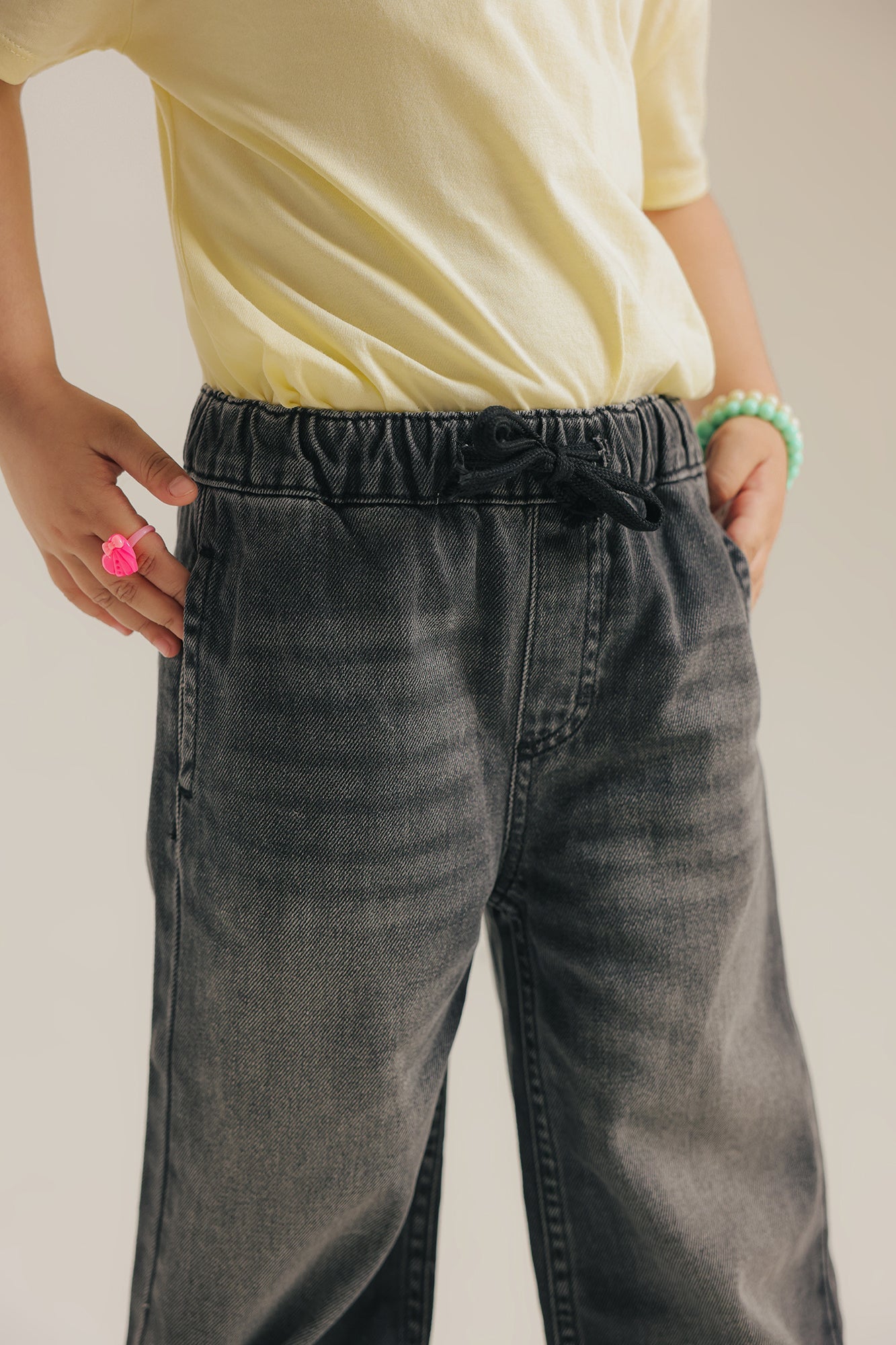 JEANS (E2075/301/903)