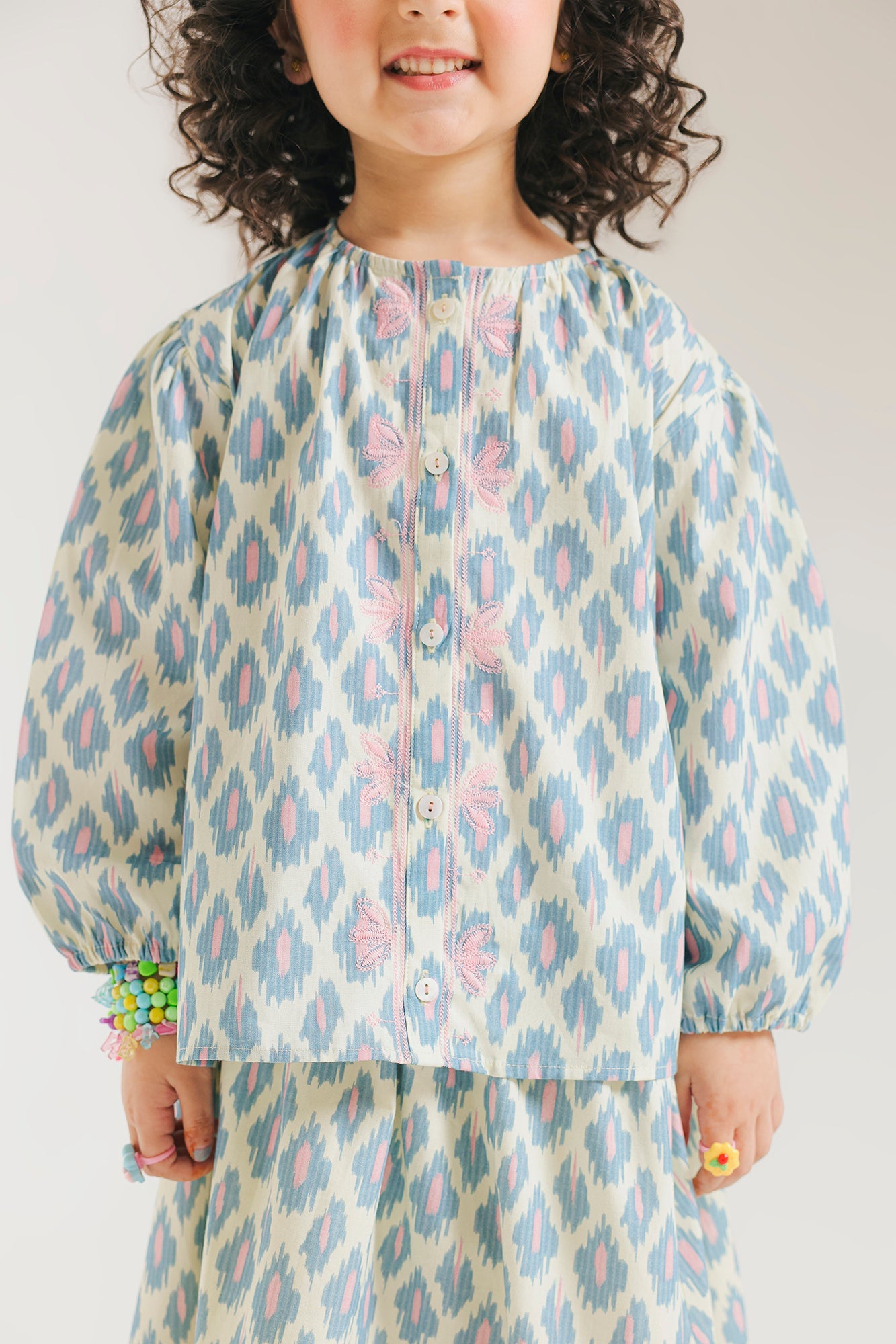 https://cdn.shopify.com/s/files/1/2290/7917/files/E2128-301-817_7.jpg?v=1770787296