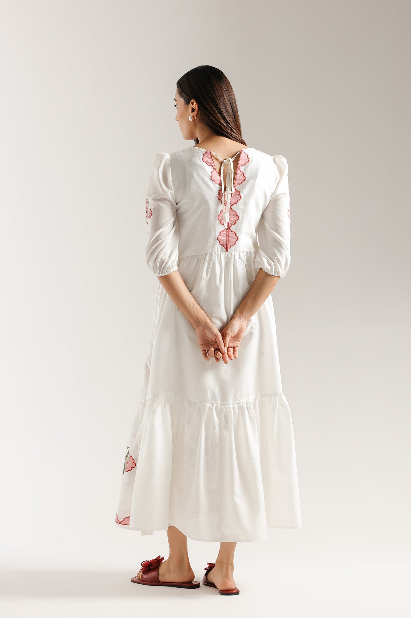 DRESS (E2292/108/001)