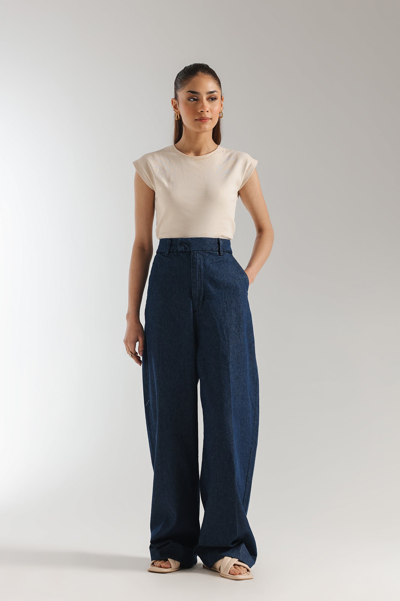 https://cdn.shopify.com/s/files/1/2290/7917/files/E2316-108-618_1.jpg?v=1738236546