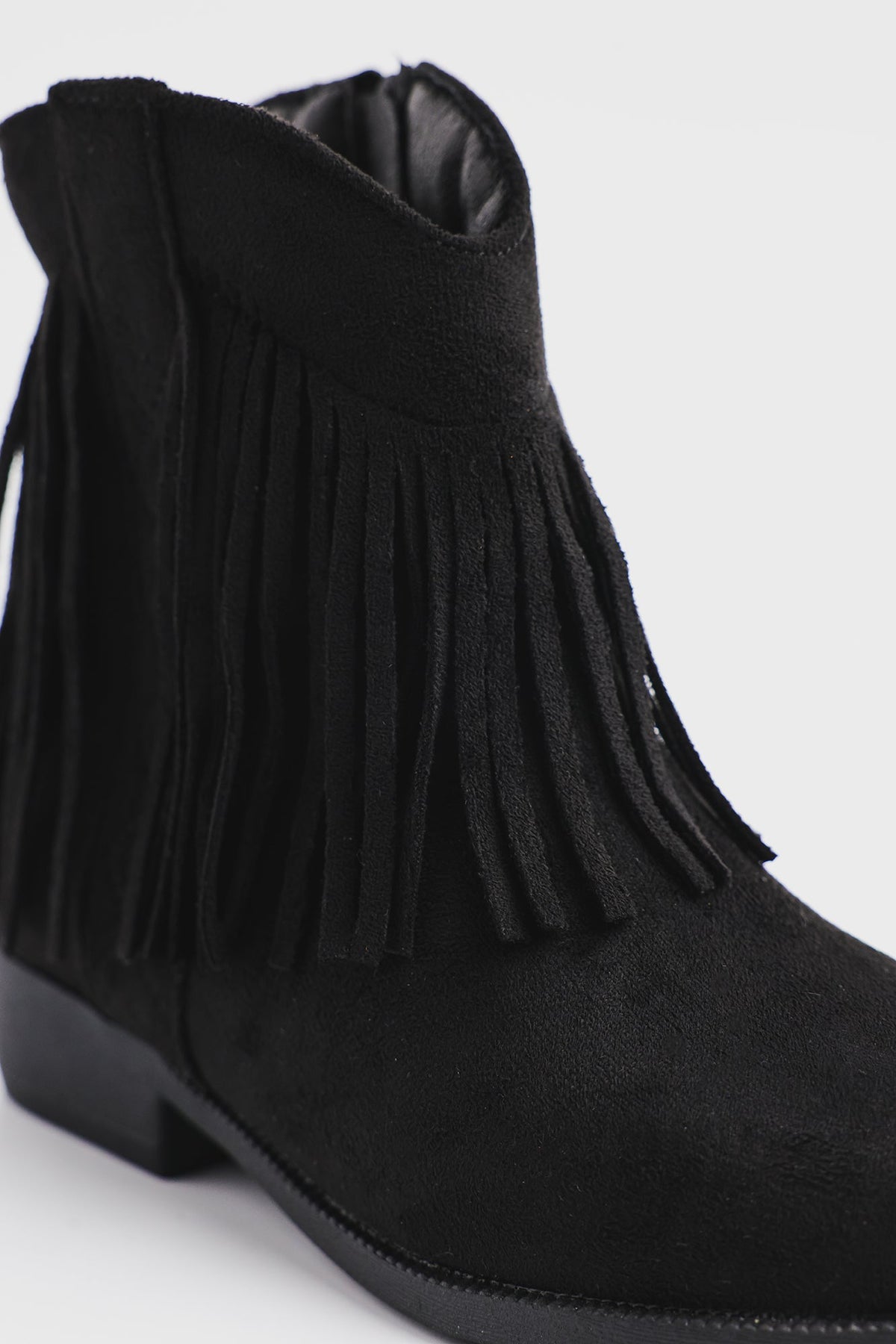 BOOT (E2325/309/902)