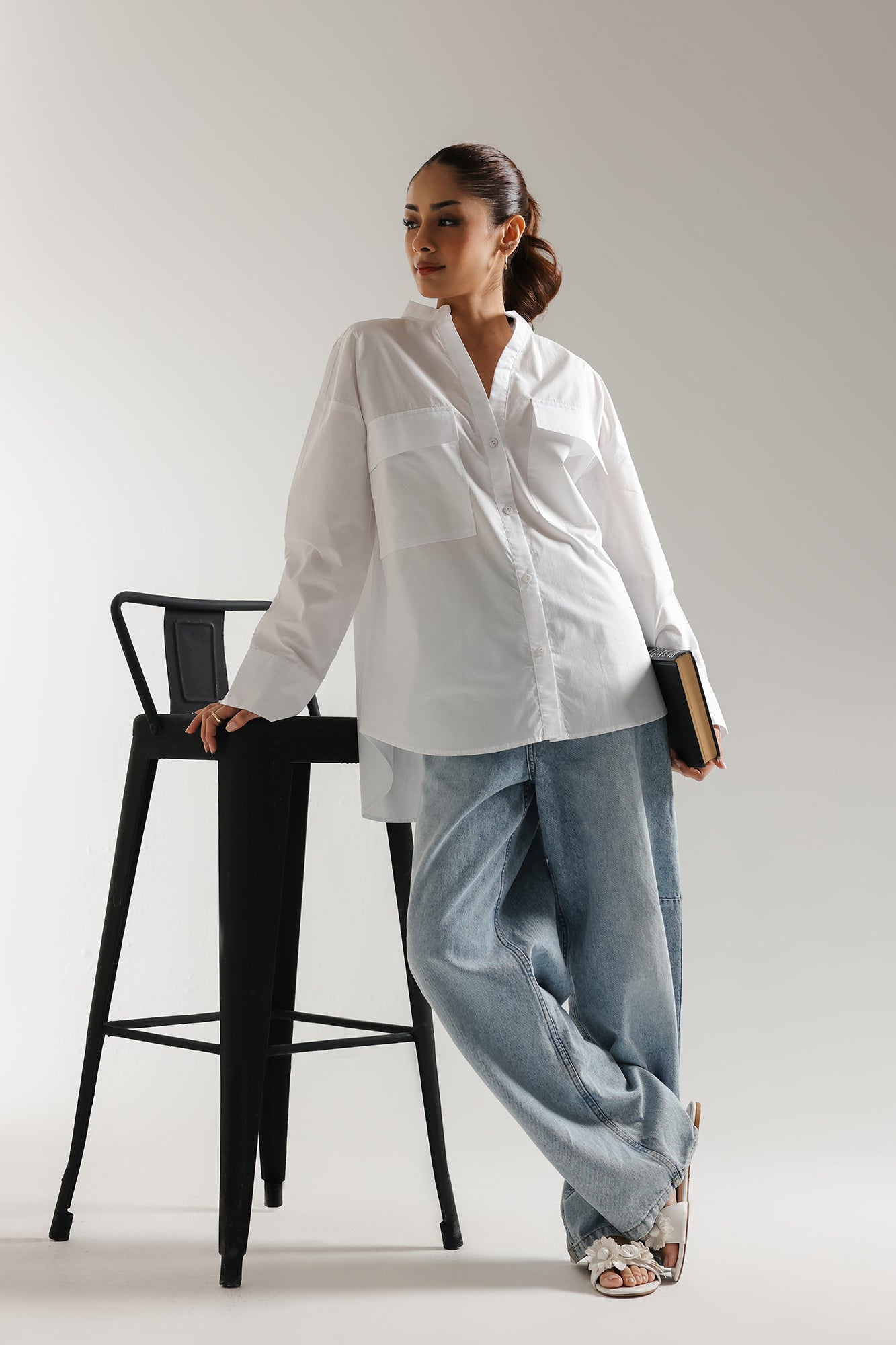 https://cdn.shopify.com/s/files/1/2290/7917/files/E2377-108-001_5.jpg?v=1748327756
