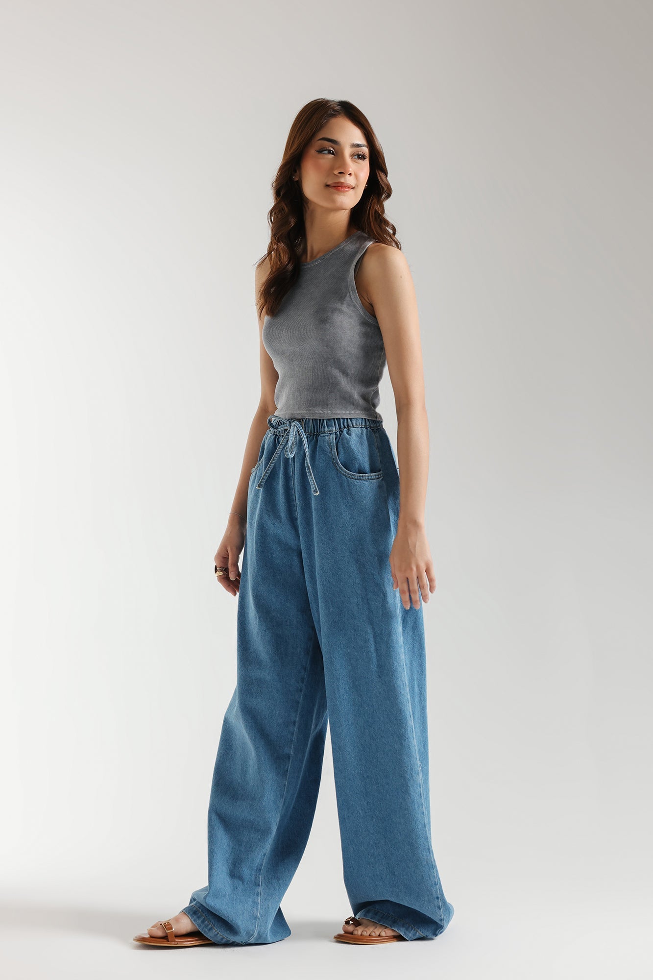 https://cdn.shopify.com/s/files/1/2290/7917/files/E2396-108-911_2.jpg?v=1742464240