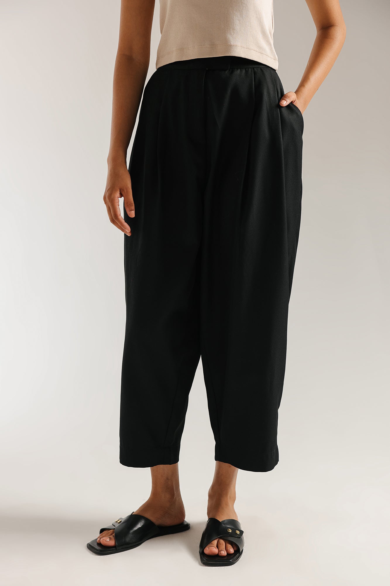 https://cdn.shopify.com/s/files/1/2290/7917/files/E2414-108-901_4.jpg?v=1757417954