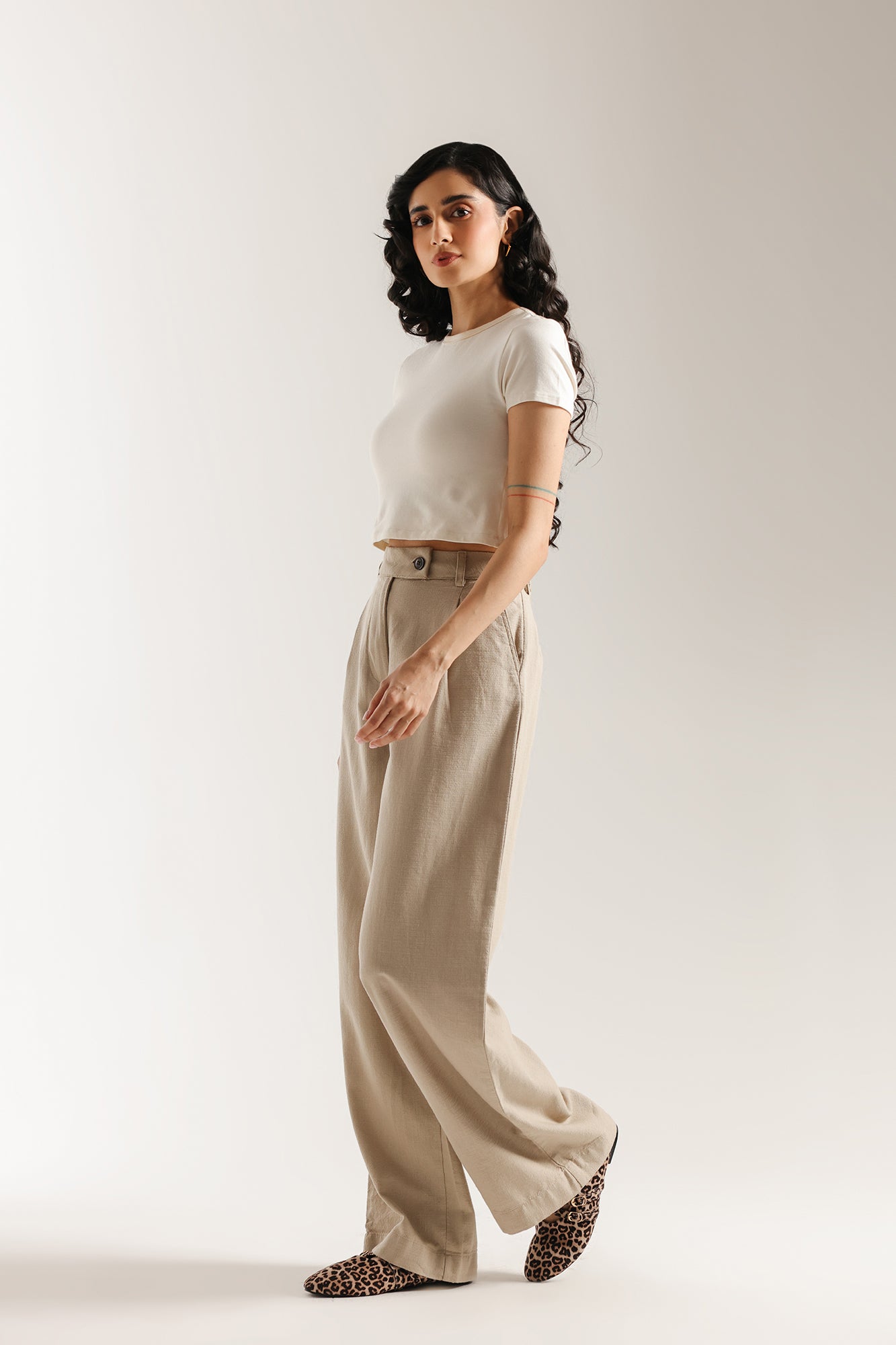 https://cdn.shopify.com/s/files/1/2290/7917/files/E2423-108-007_2_0e52d88e-035a-4fac-b40b-e4134adc3918.jpg?v=1757334049