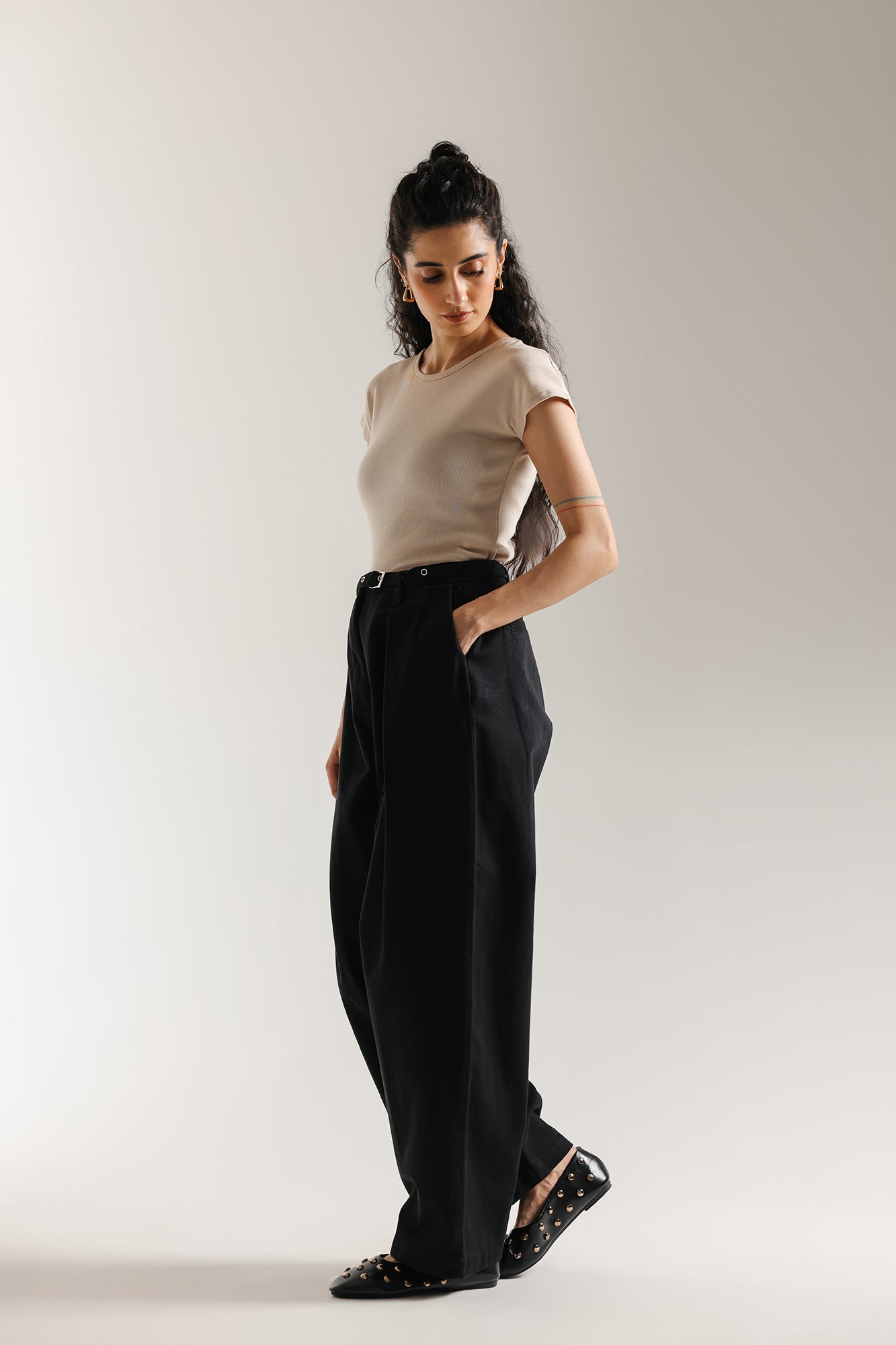 https://cdn.shopify.com/s/files/1/2290/7917/files/E2425-108-901_2.jpg?v=1760077137