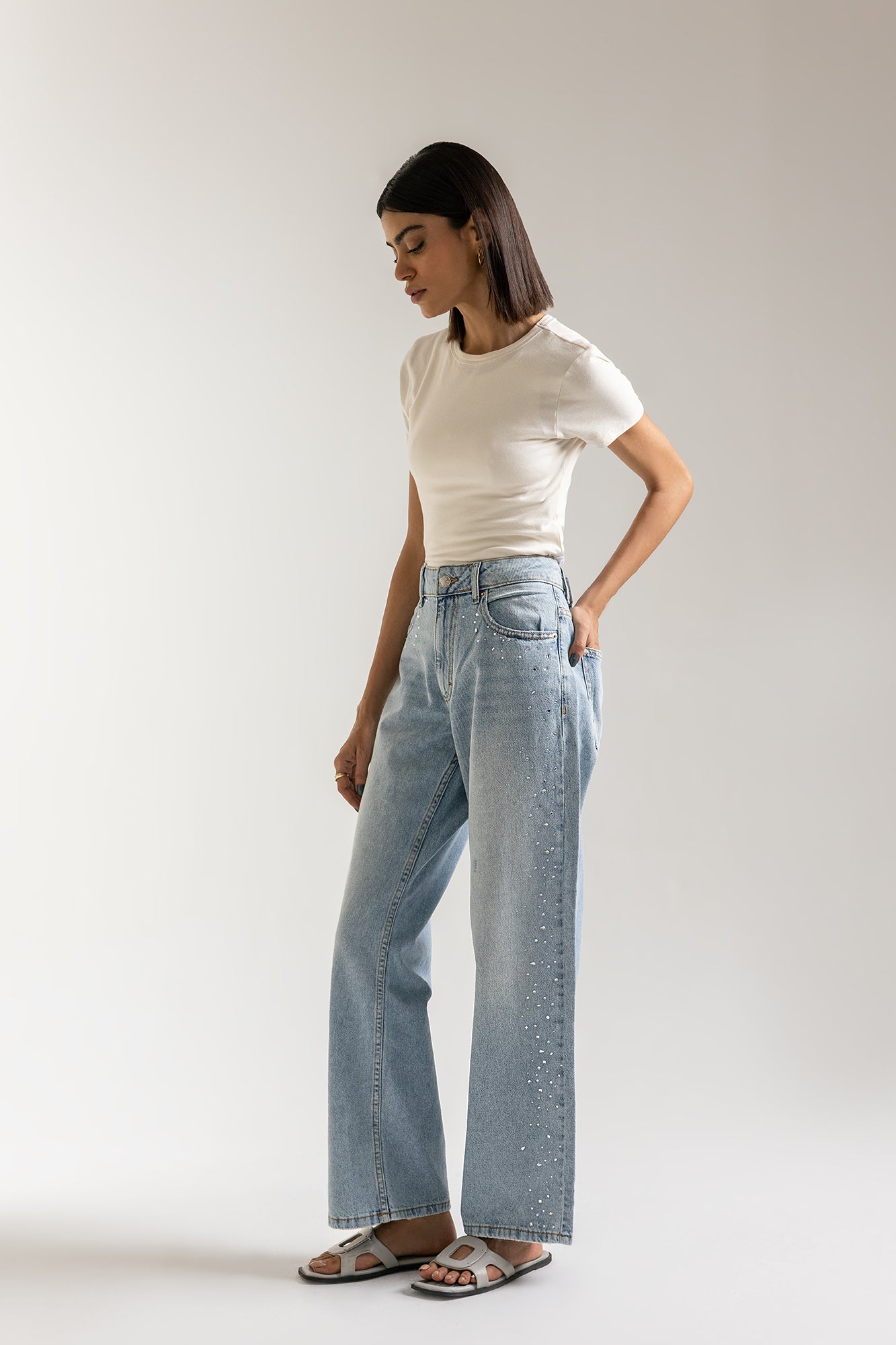 https://cdn.shopify.com/s/files/1/2290/7917/files/E2467-108-630_2.jpg?v=1750662876