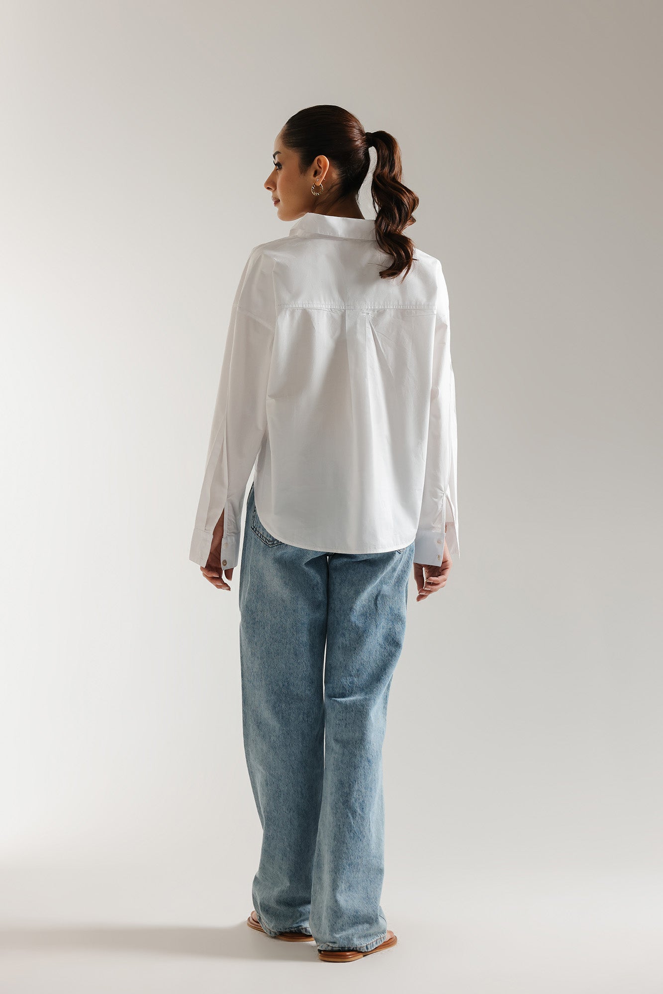https://cdn.shopify.com/s/files/1/2290/7917/files/E2489-108-001_3.jpg?v=1748327989