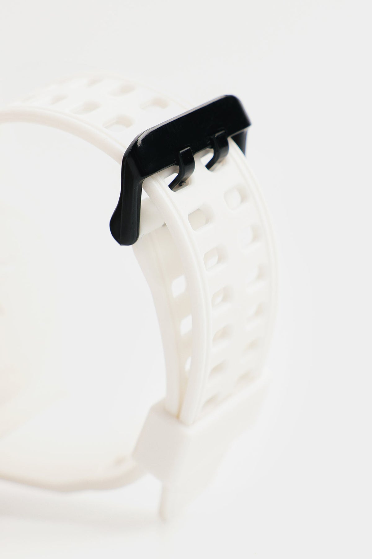 WATCHES (E2506/411/001)
