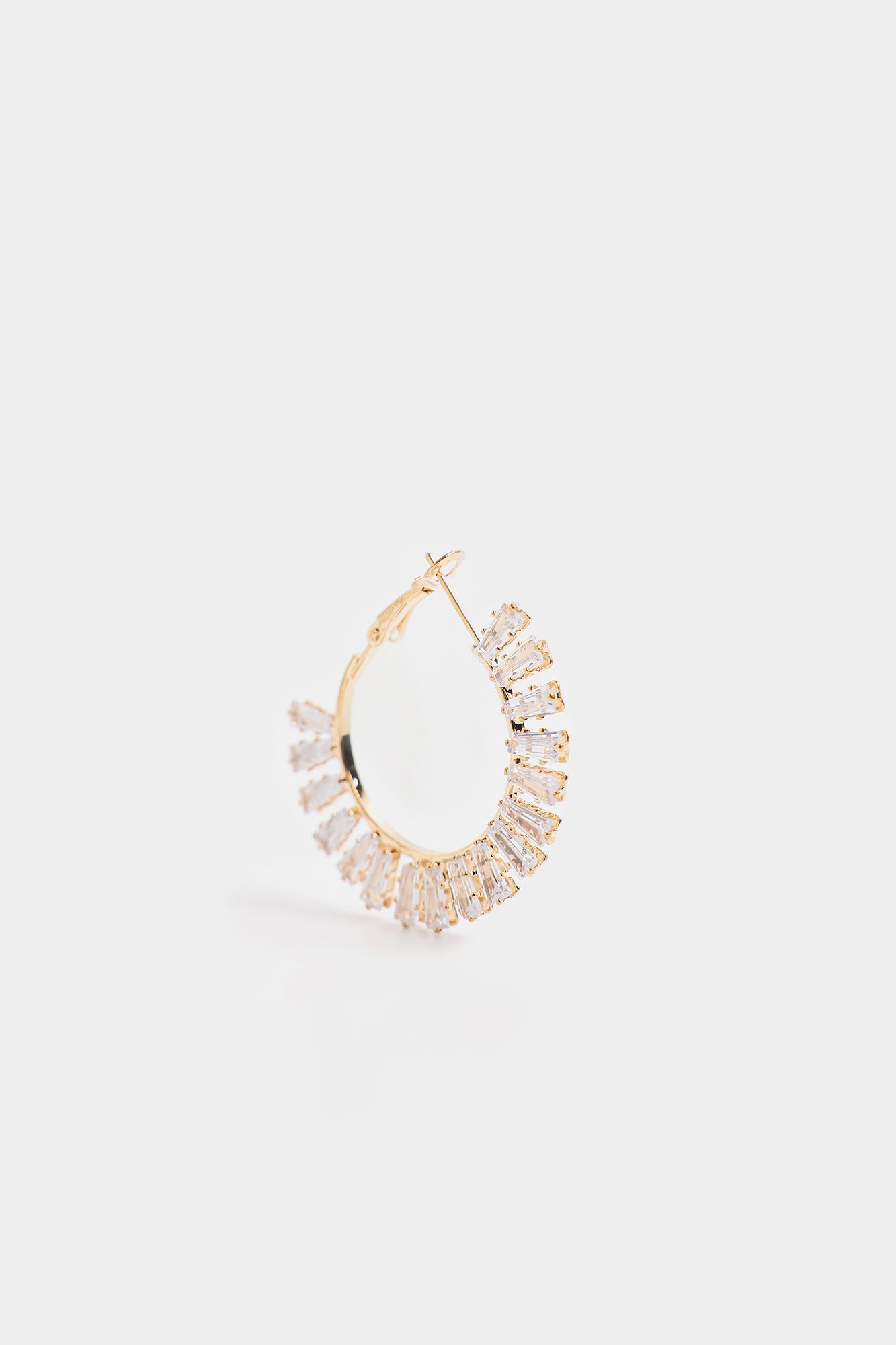Earrings (E2697/110/131)