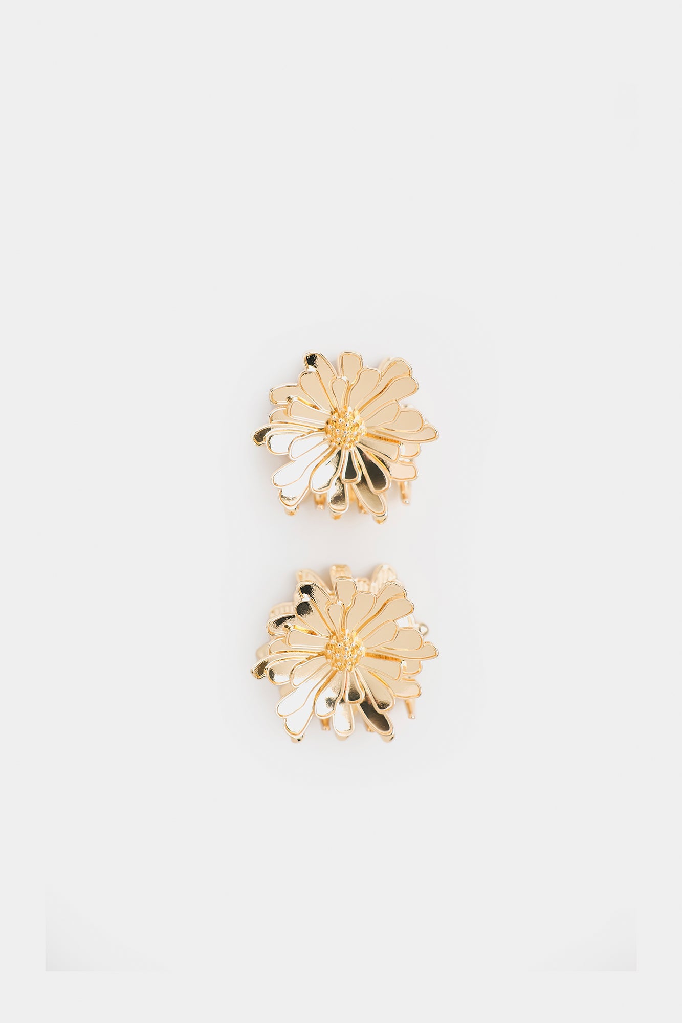 https://cdn.shopify.com/s/files/1/2290/7917/files/E2735-111-131_2.jpg?v=1767865322