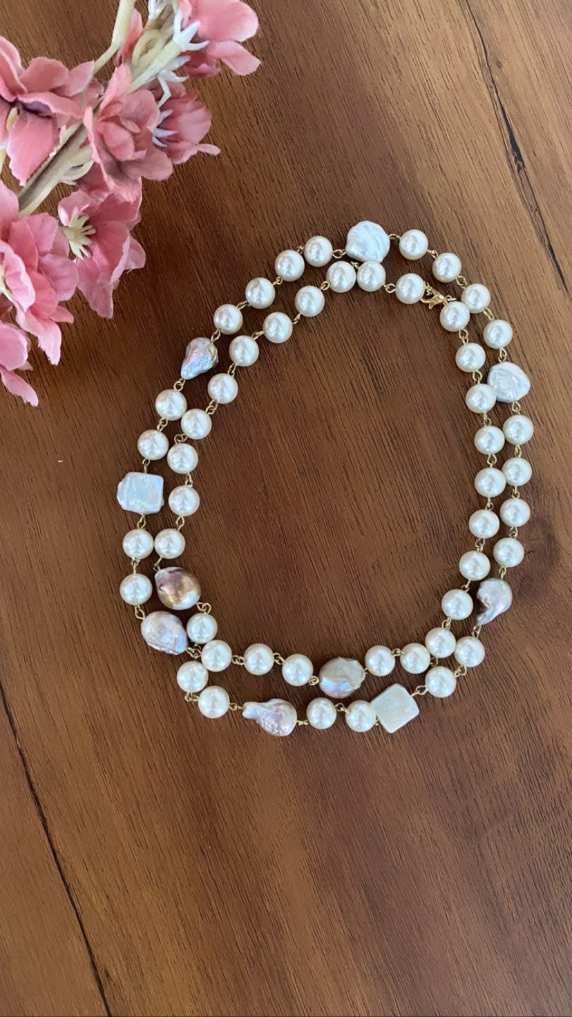 https://cdn.shopify.com/s/files/1/0654/4313/5706/products/E2898E03-D112-4CE0-9742-04D9A3AF74CC.jpg?v=1656747275
