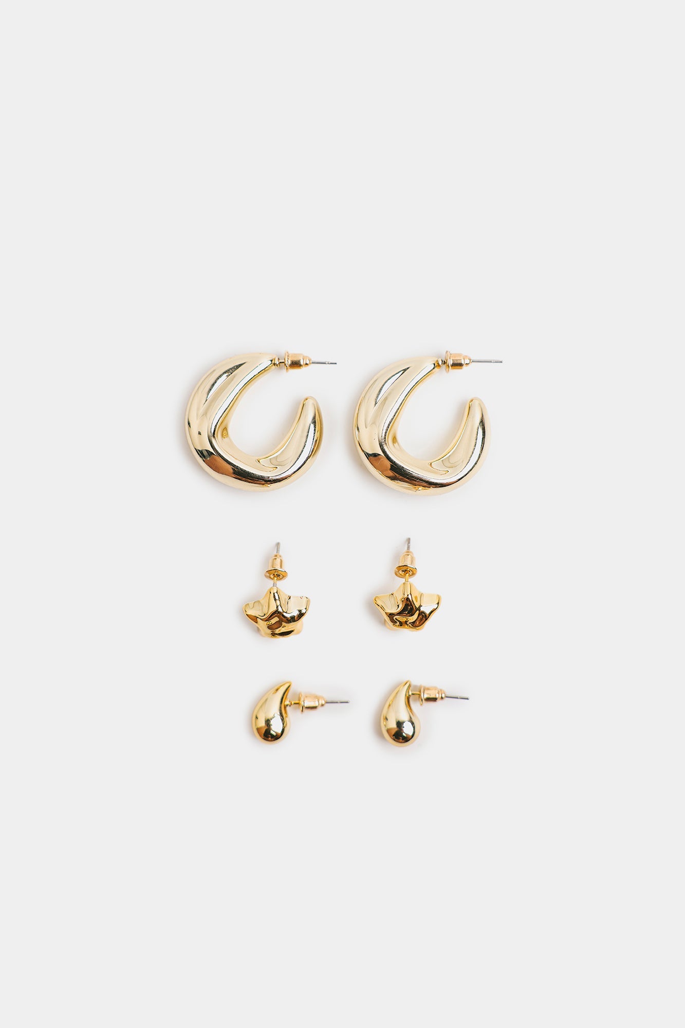 EARRINGS (E2915/110/131)