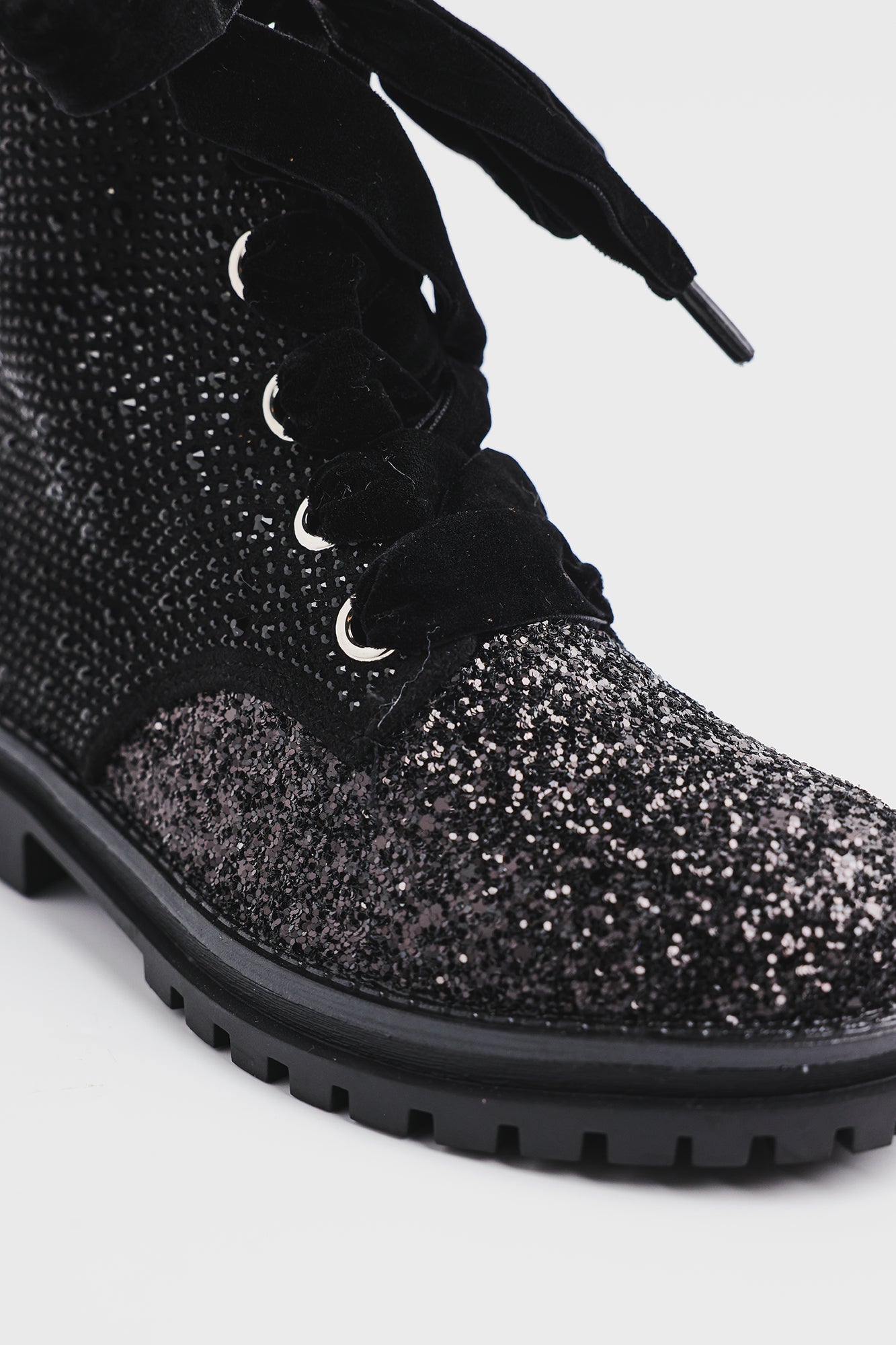 BOOT (E2938/409/902)
