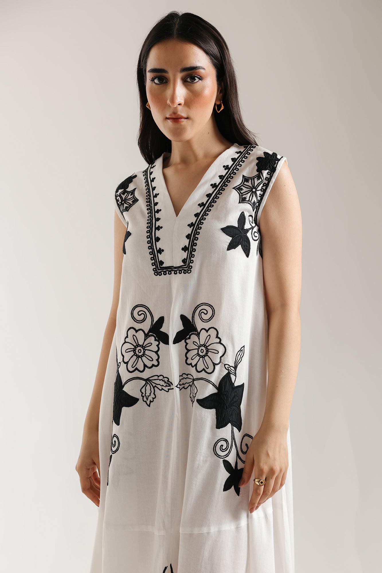 Dress (E3069/108/001)