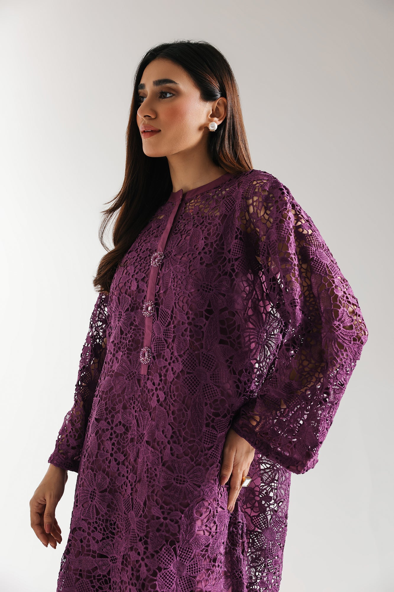 EMBROIDERED SUIT (E3100/103/520)