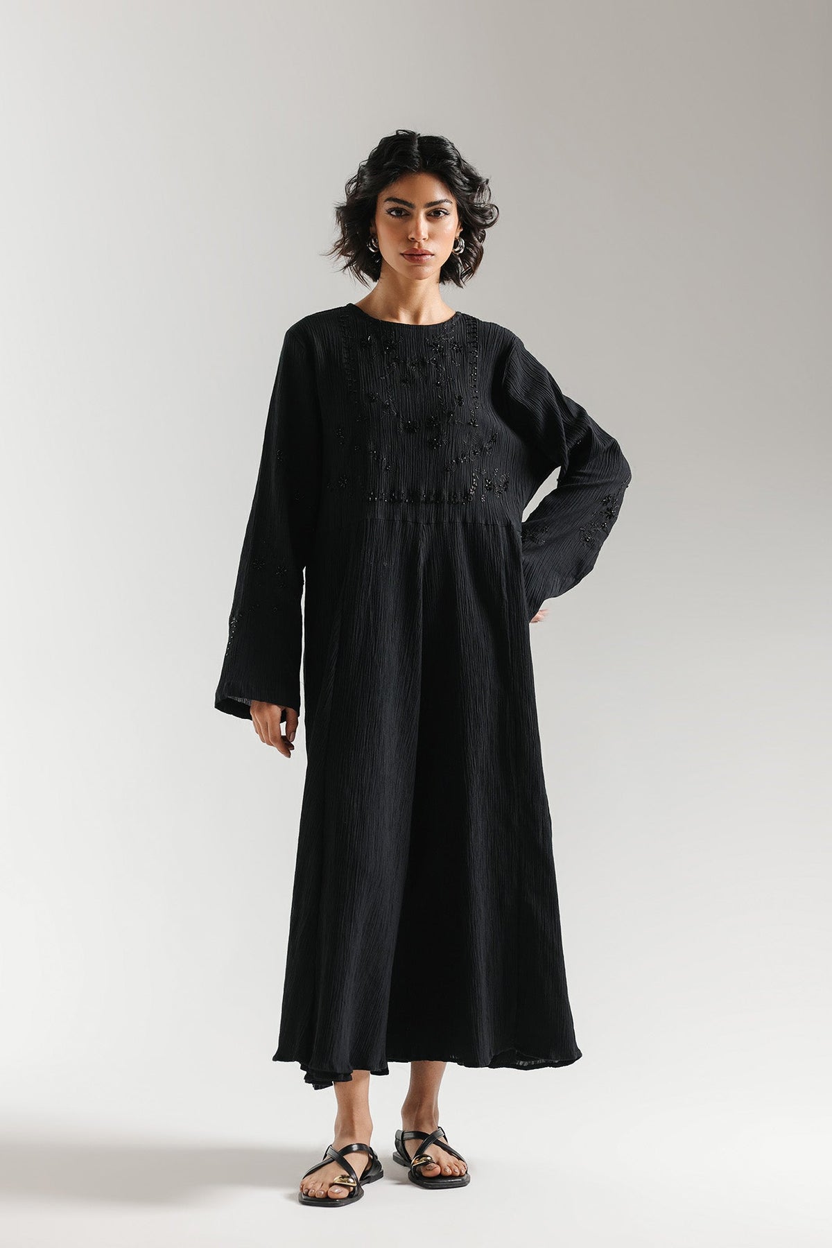 DRESS (E3117/108/901)