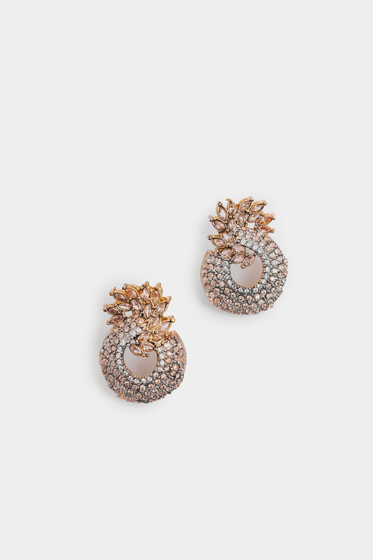EARRINGS (E3176-111-131)