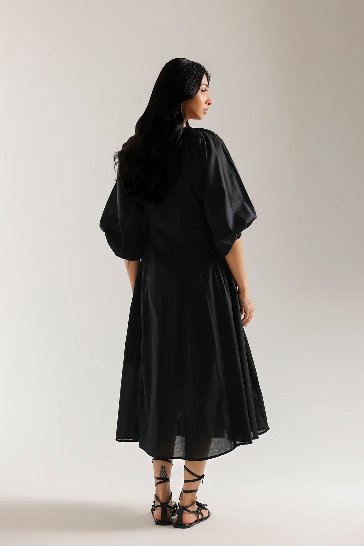 DRESS (E3302/108/901)