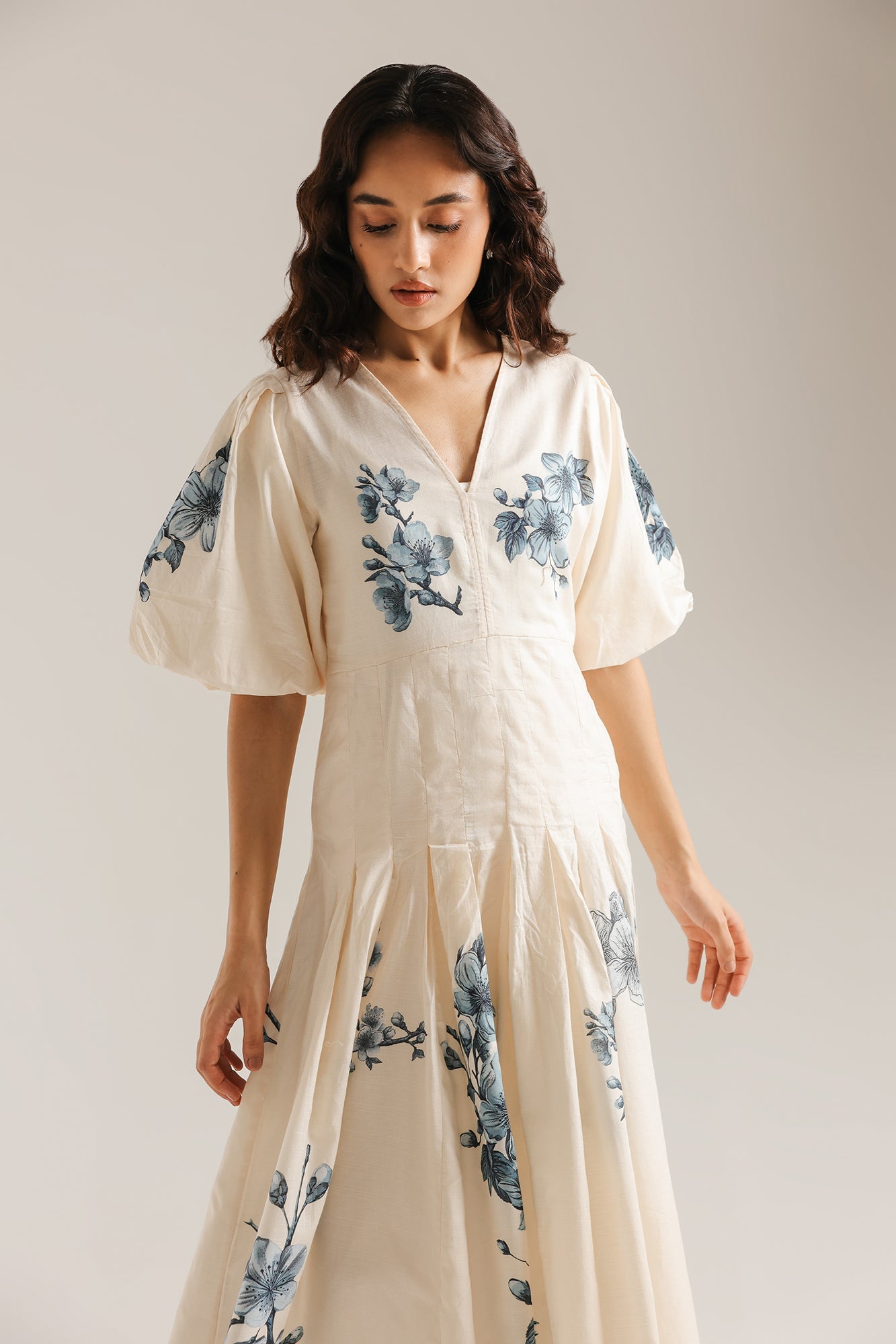 DRESS (E3310/108/005)