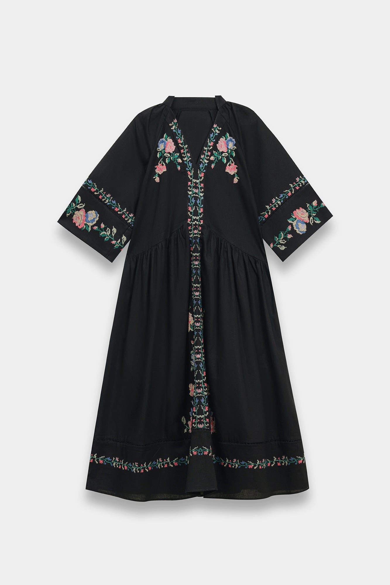 DRESS (E3313/108/901)
