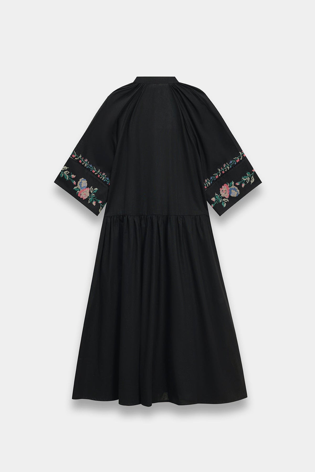DRESS (E3313/108/901)
