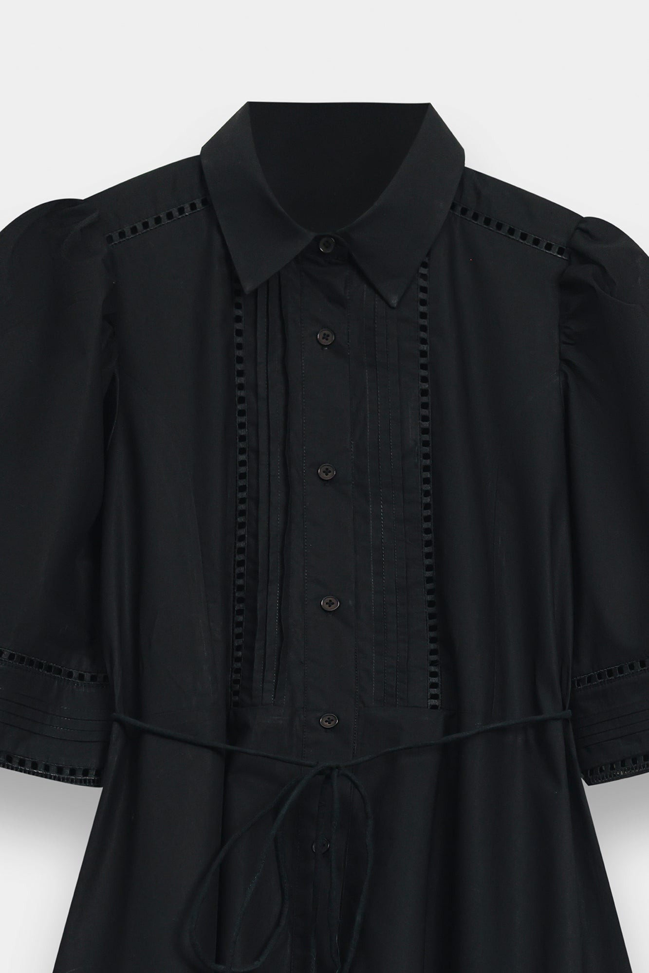 DRESS (E3353/108/901)