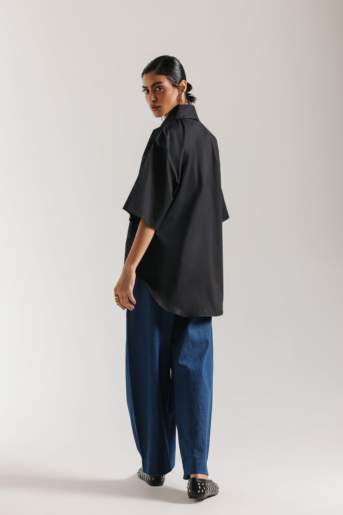 EMBROIDERED SHIRT (E3423/108/902)