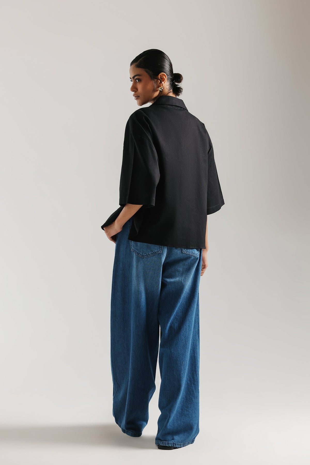EMBROIDERED SHIRT (E3434/108/902)