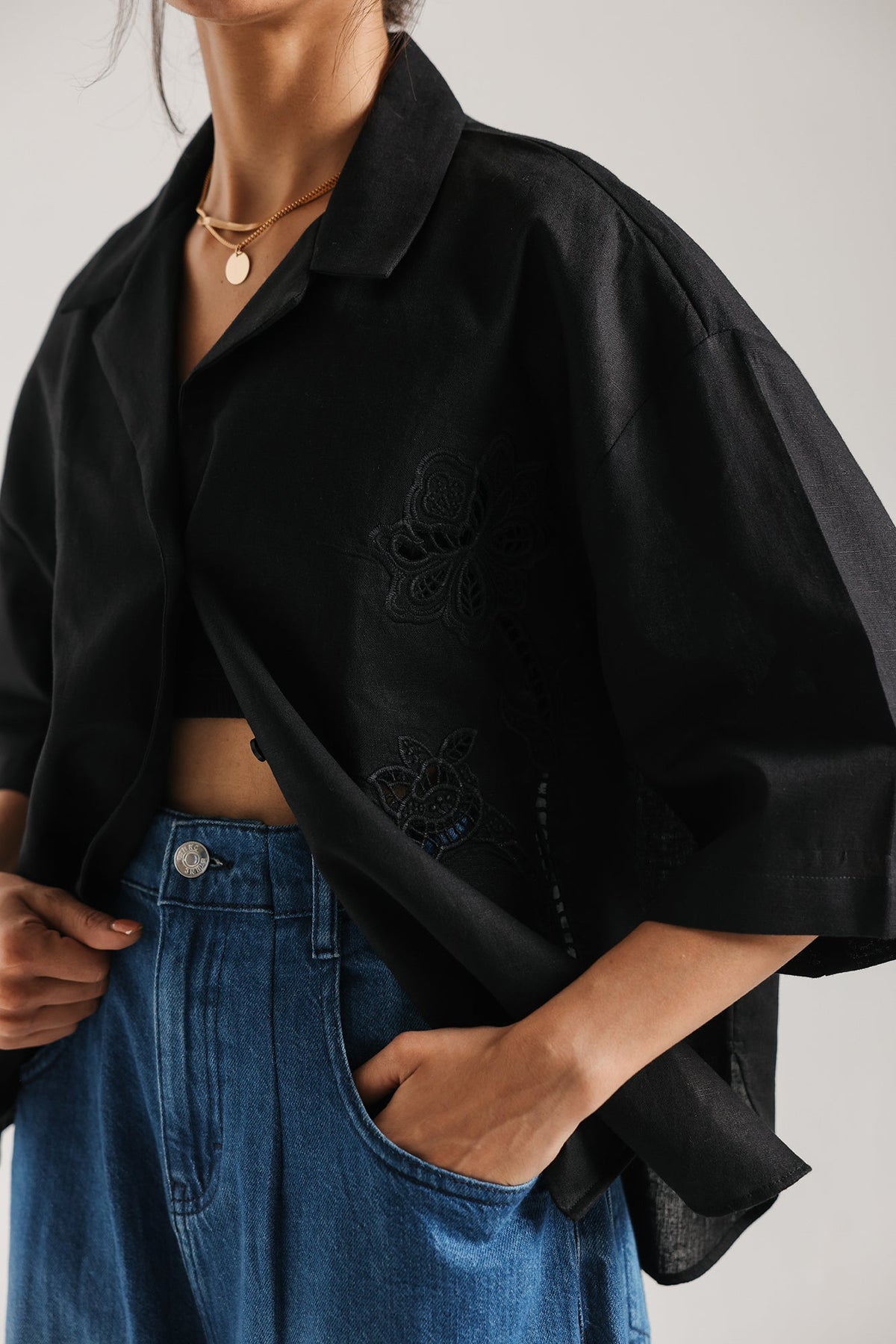 EMBROIDERED SHIRT (E3434/108/902)
