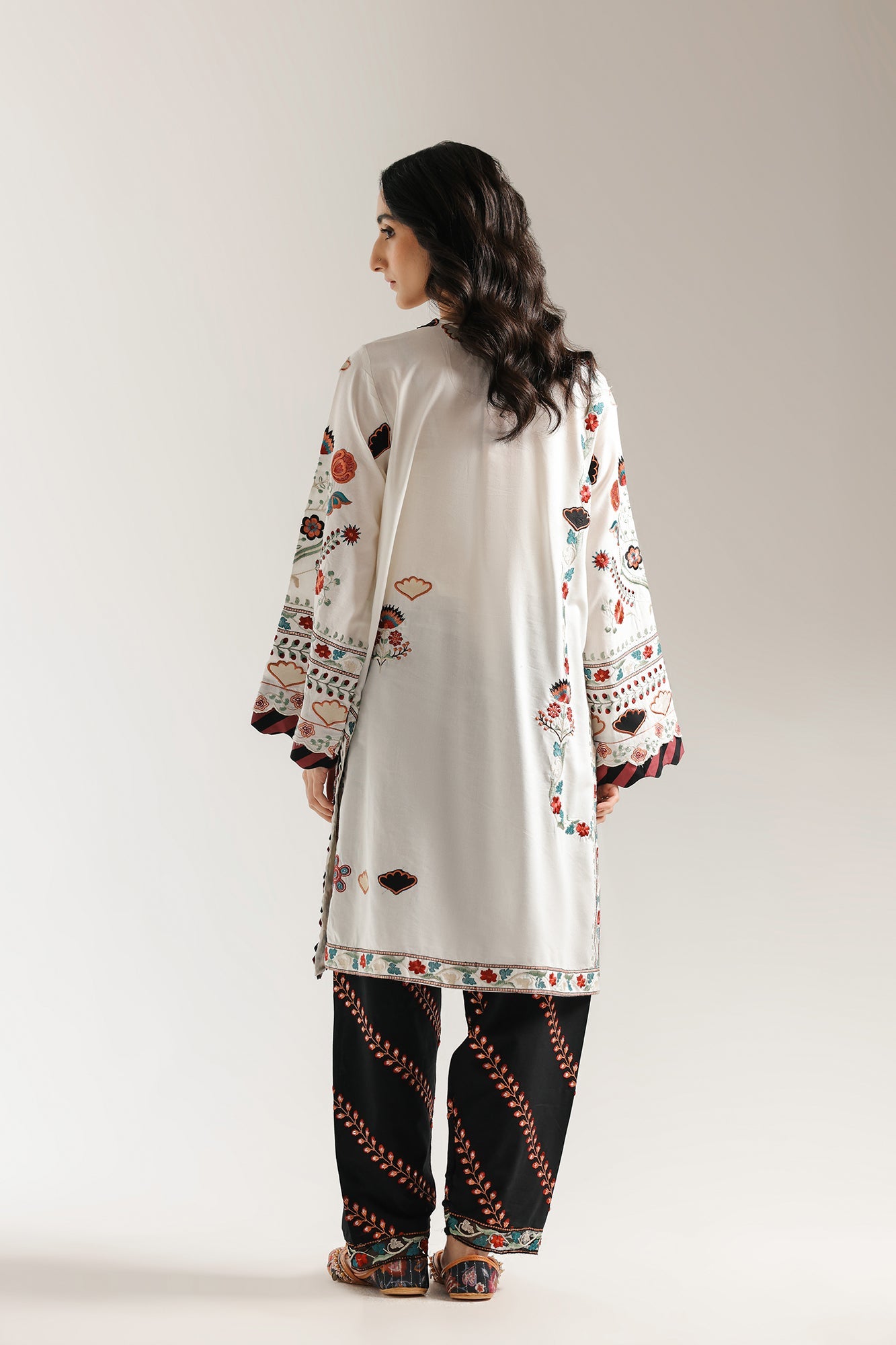https://cdn.shopify.com/s/files/1/2290/7917/files/E3478-103-003_3.jpg?v=1758023345