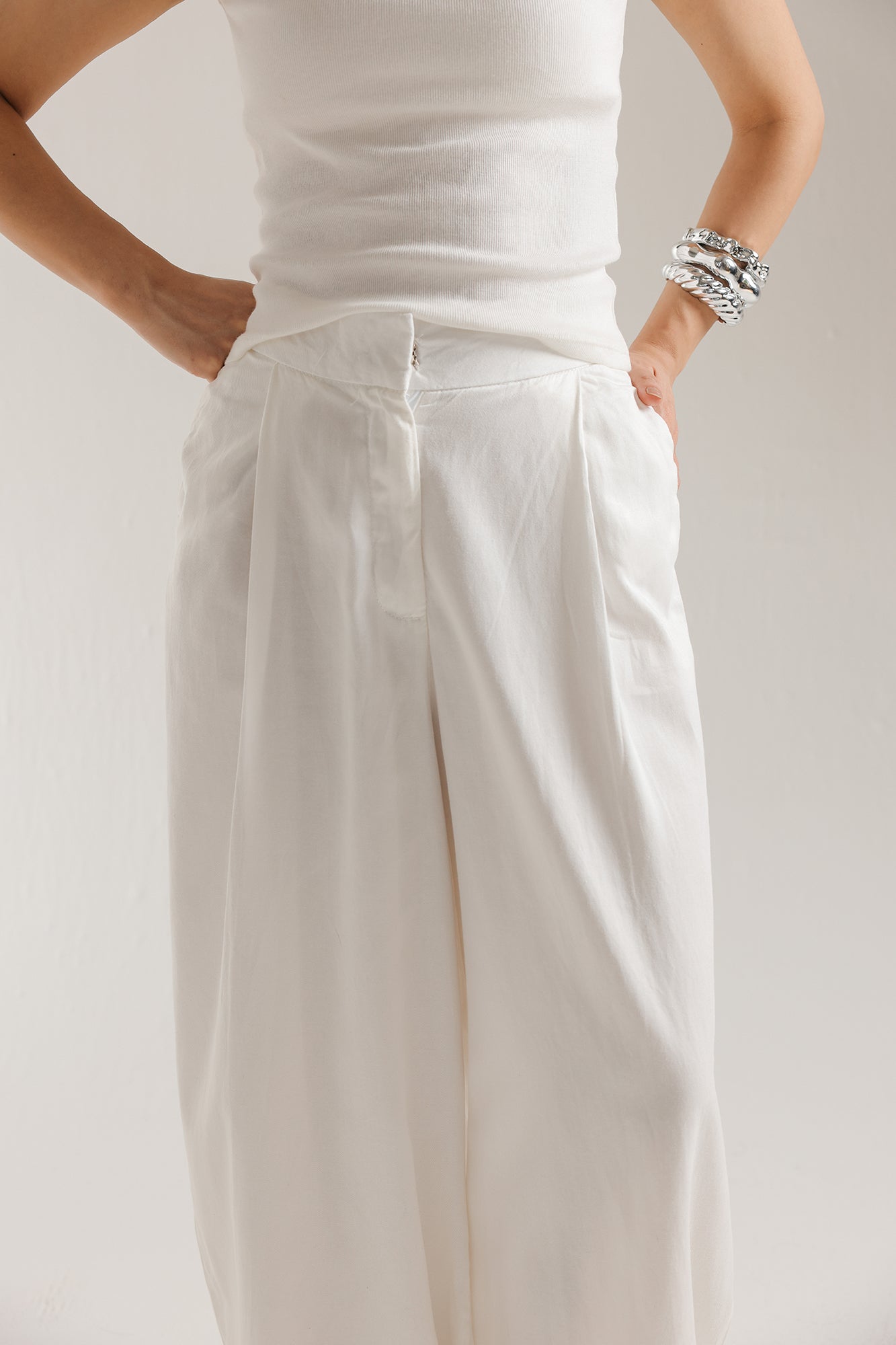 TROUSER (E3483/108/001)