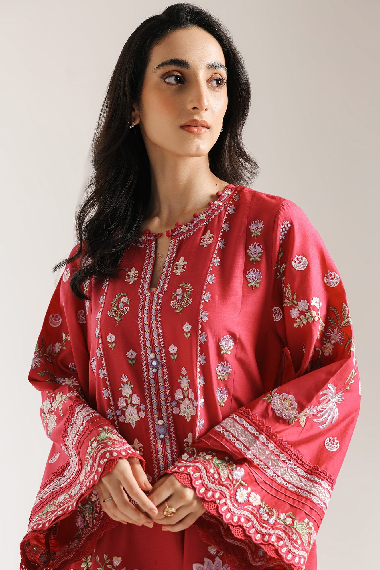 EMBROIDERED SUIT (E3512/103/407)