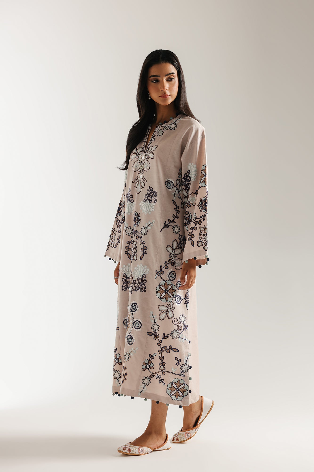 EMBROIDERED DRESS (E3609/103/809)