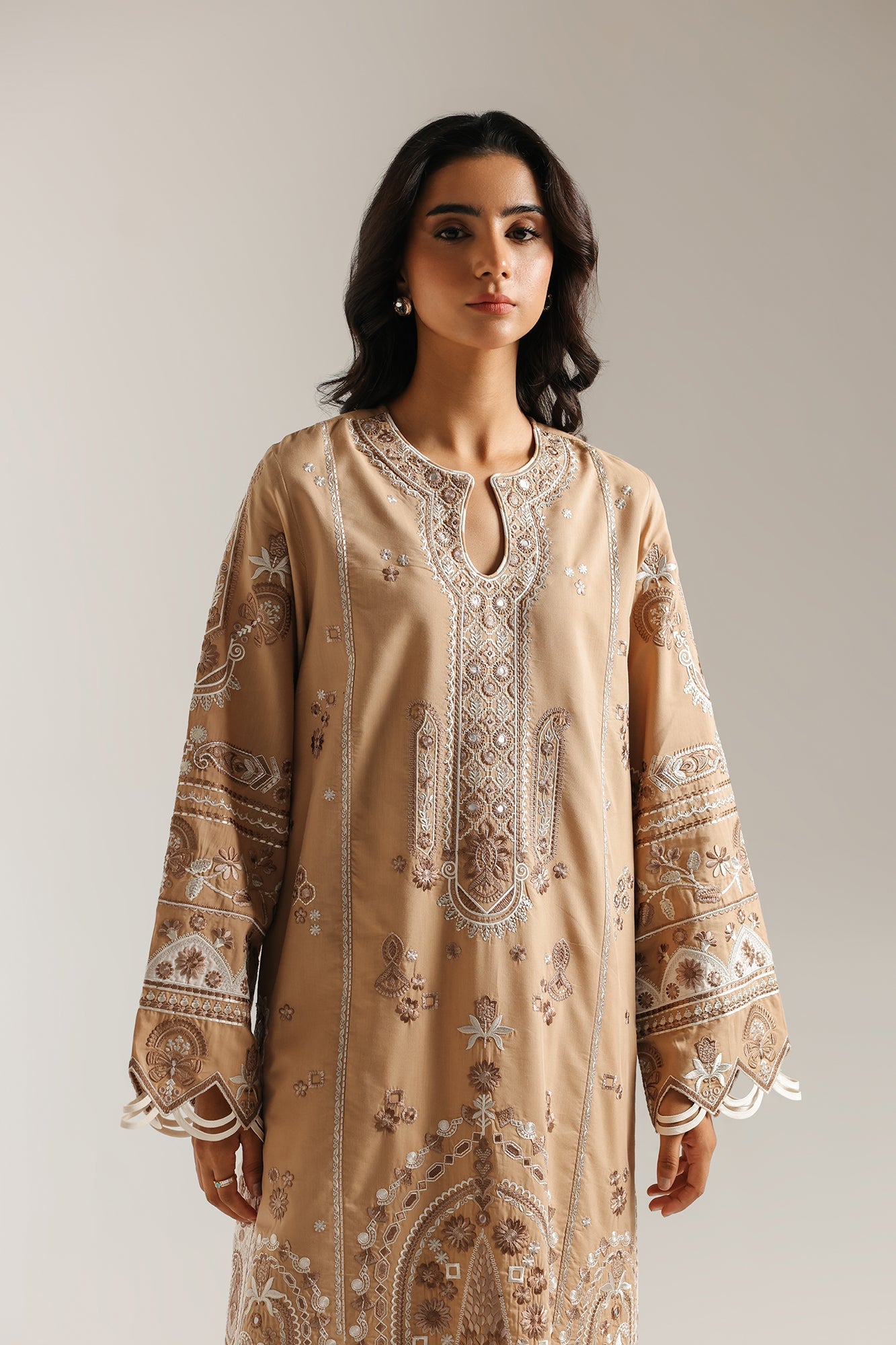 https://cdn.shopify.com/s/files/1/2290/7917/files/E3614-103_4.jpg?v=1758091276