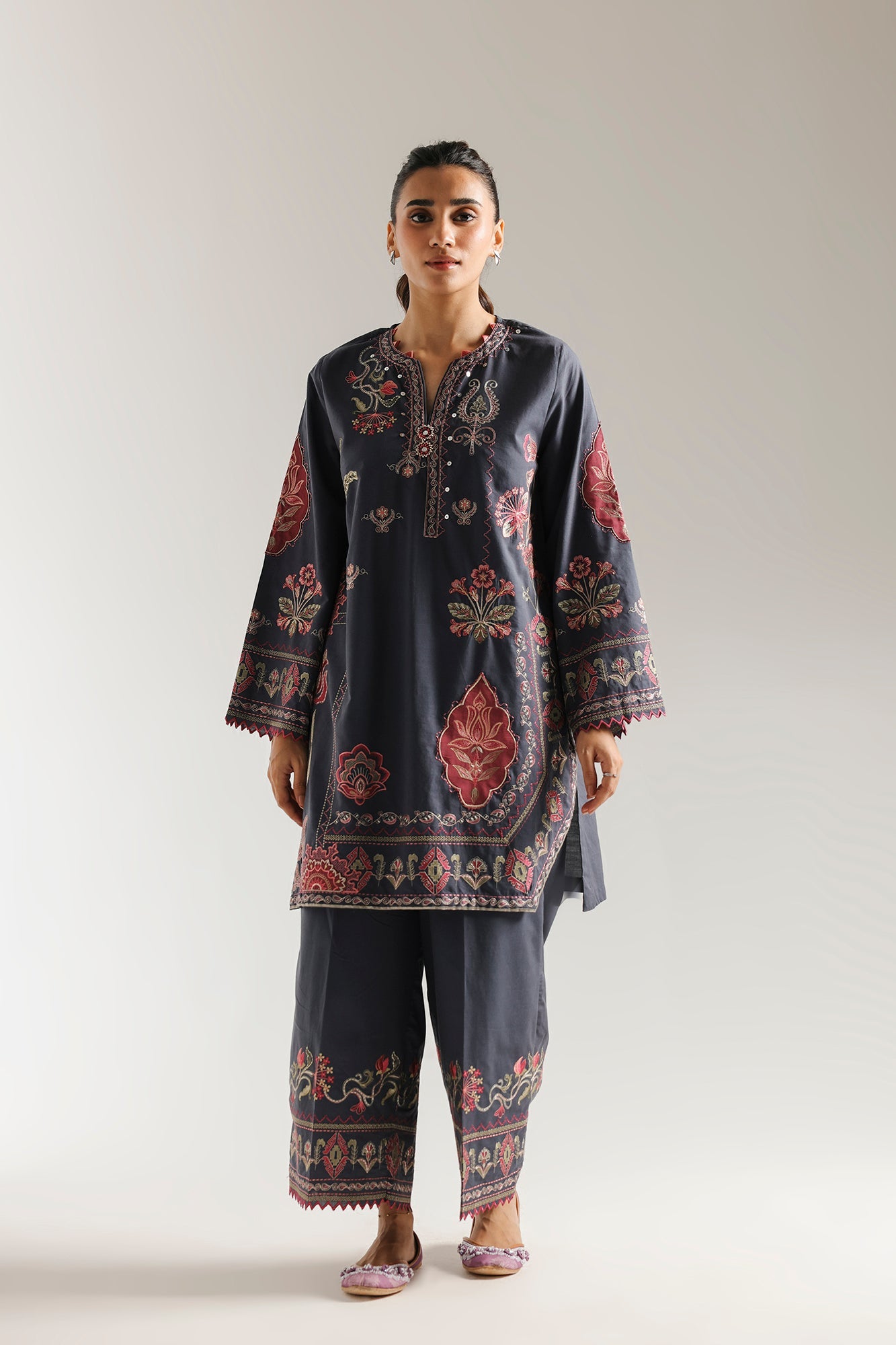 https://cdn.shopify.com/s/files/1/2290/7917/files/E3625-102-904_1.jpg?v=1757586983