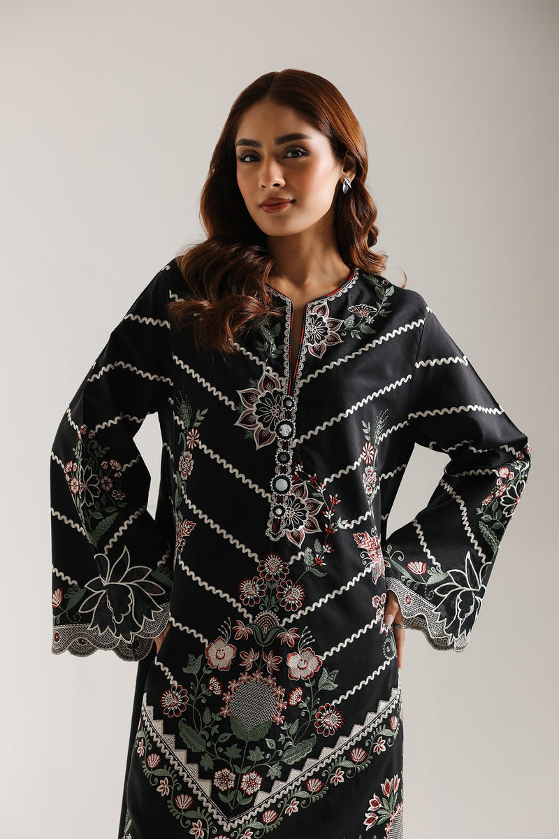 Embroidered Suit (E3803/103/902)