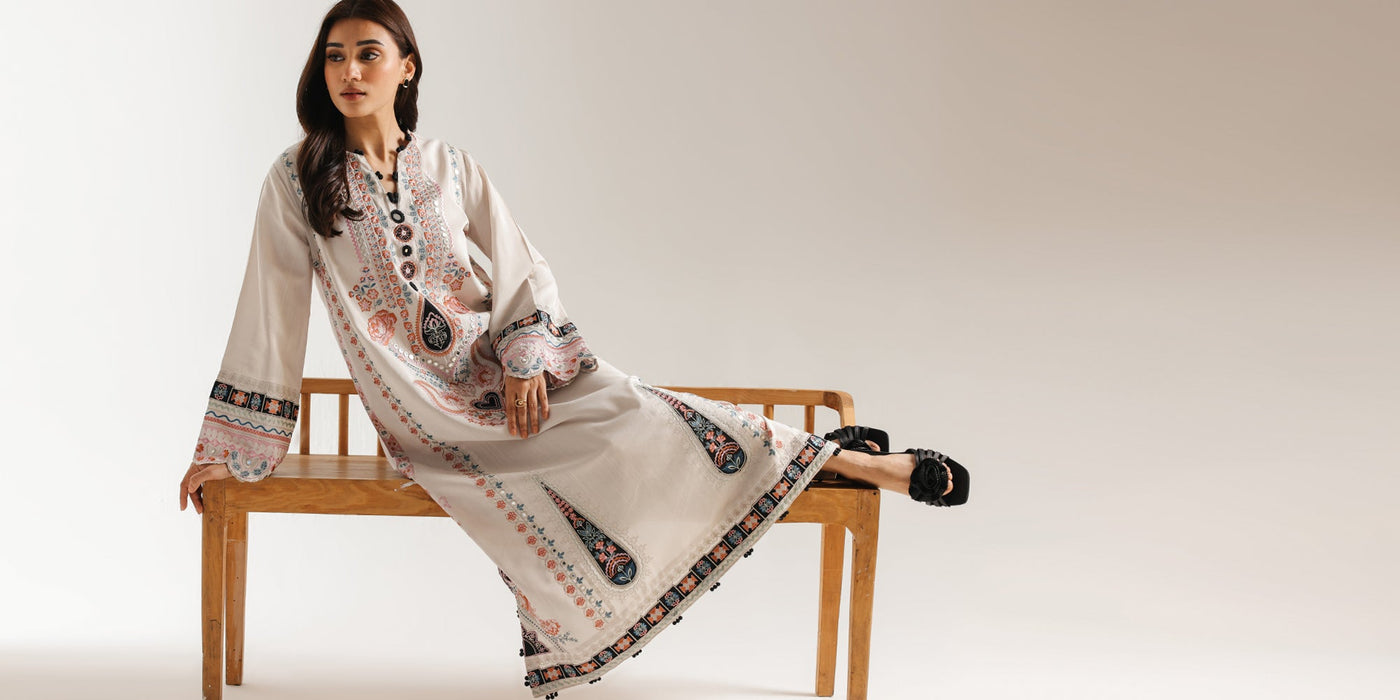 Embroidered Shirt (E4010/103/006)
