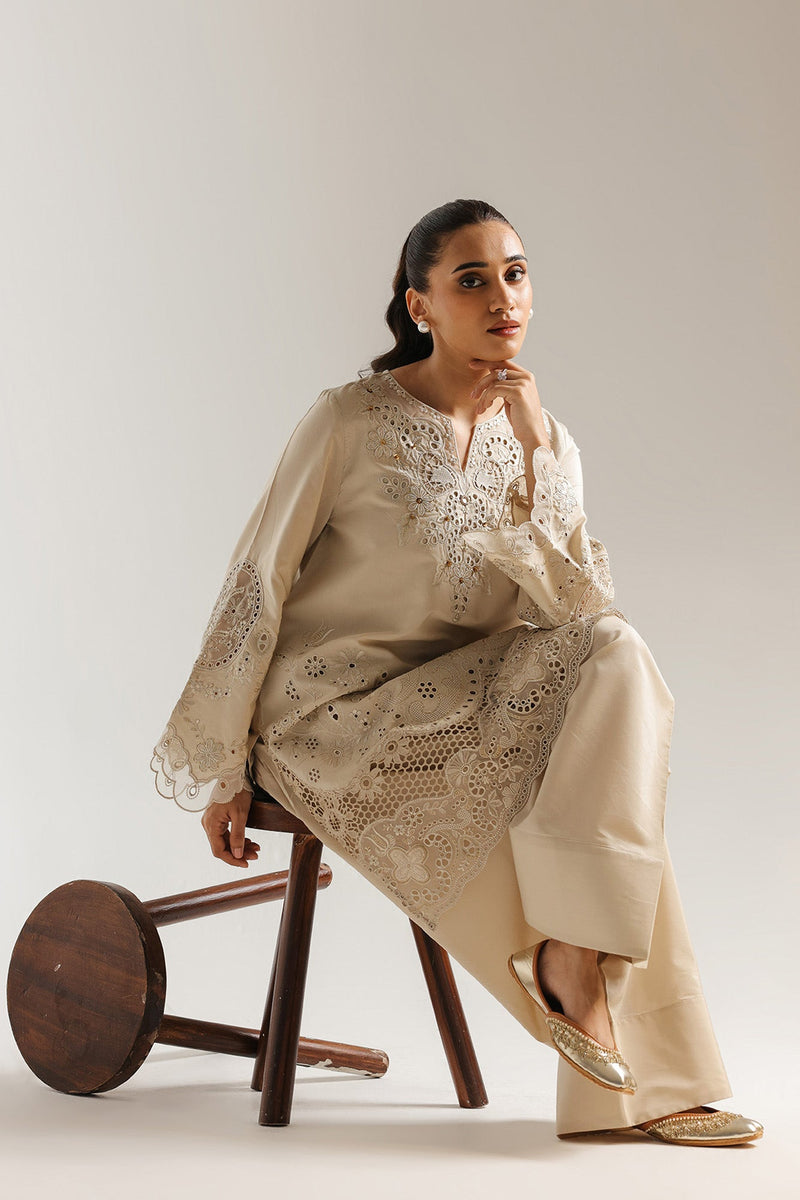 Embroidered Suit (E4022/103/006)