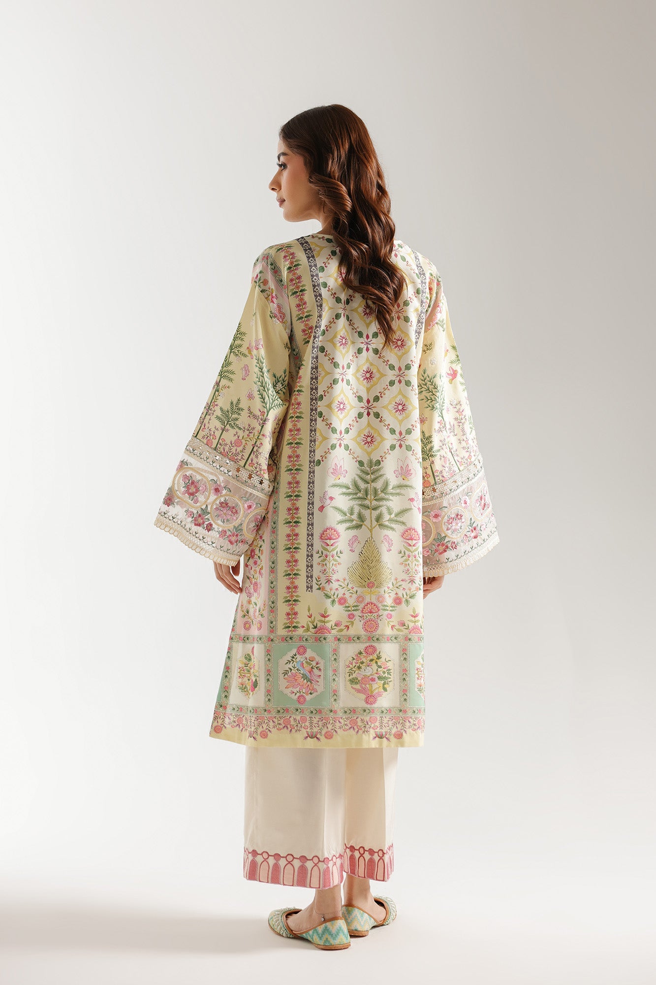 Embroidered Suit (E4034/103/817)
