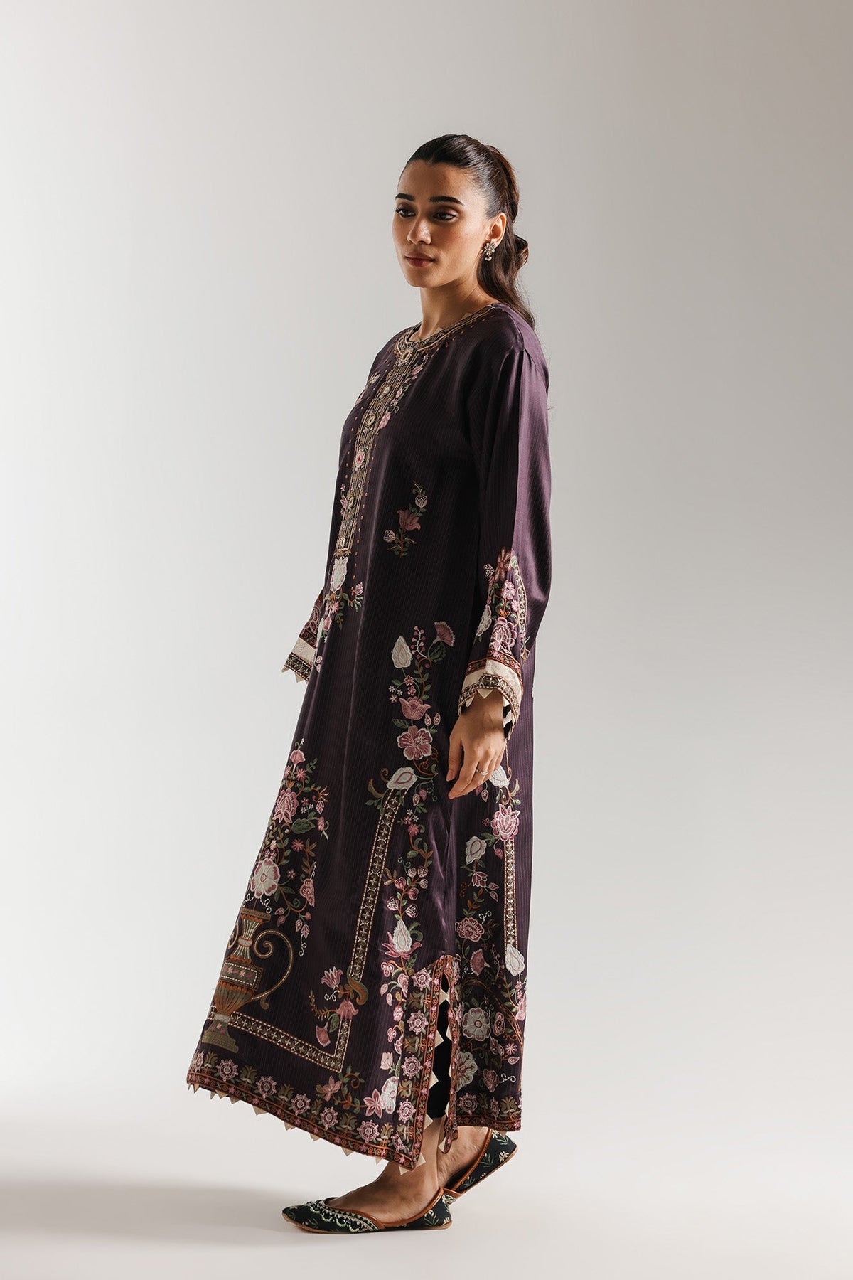 Ethnic